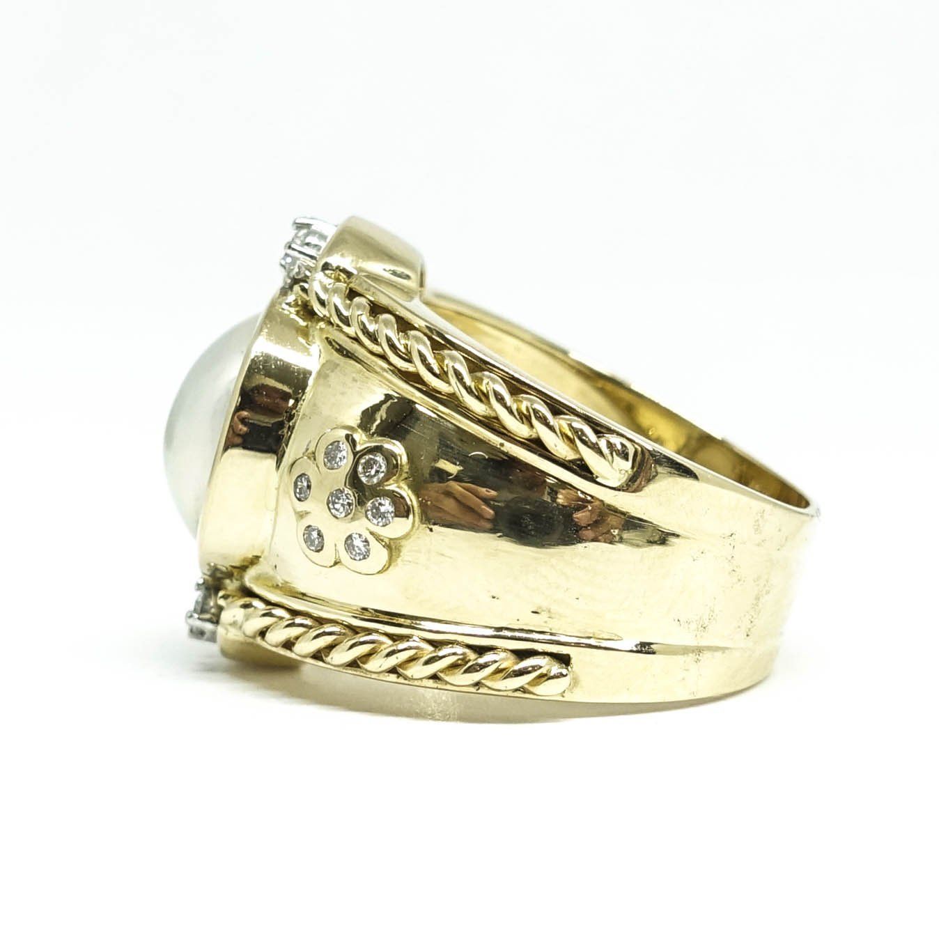 Mabe Pearl and Diamond Cocktail Ring