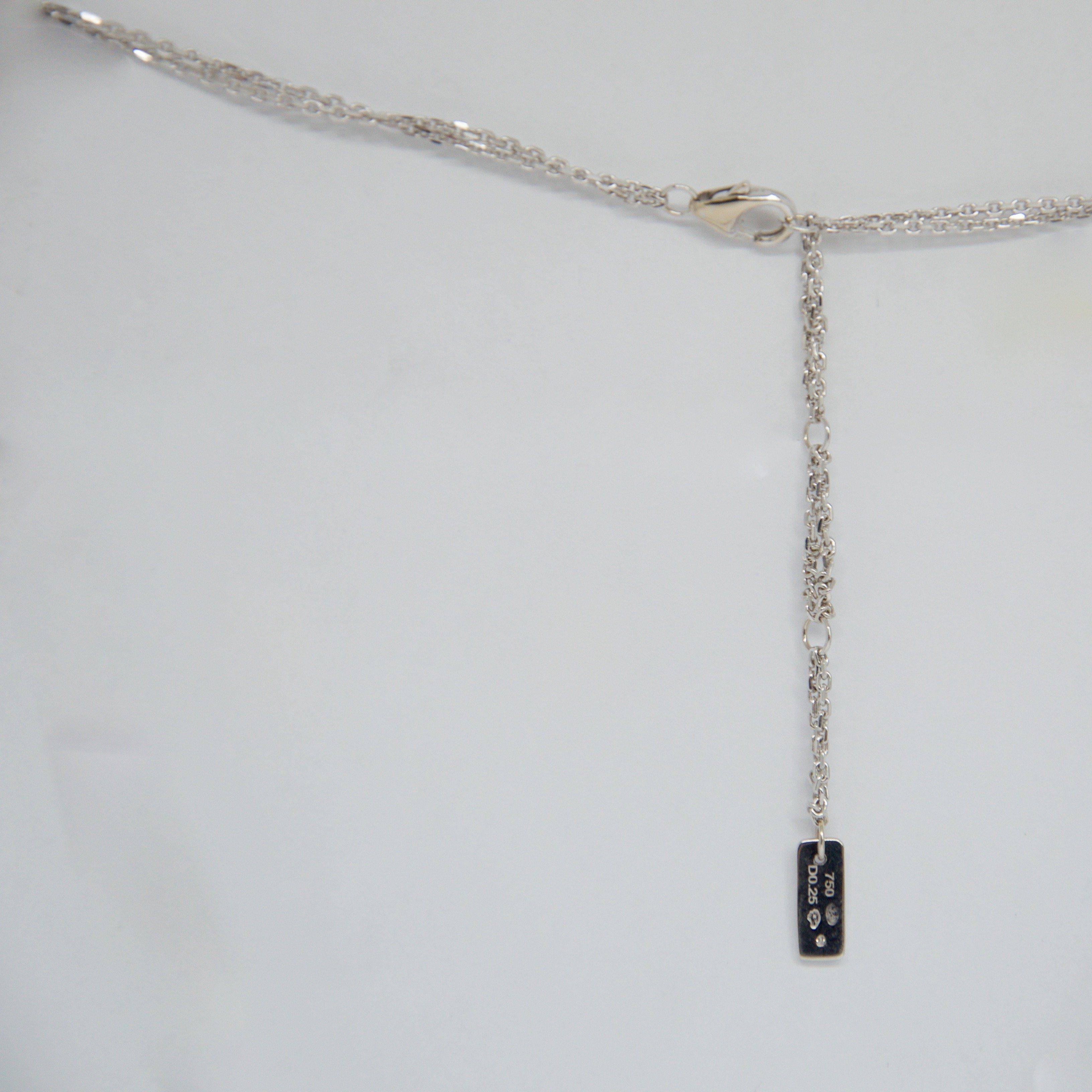 Messika Floating Diamond Pendant Necklace