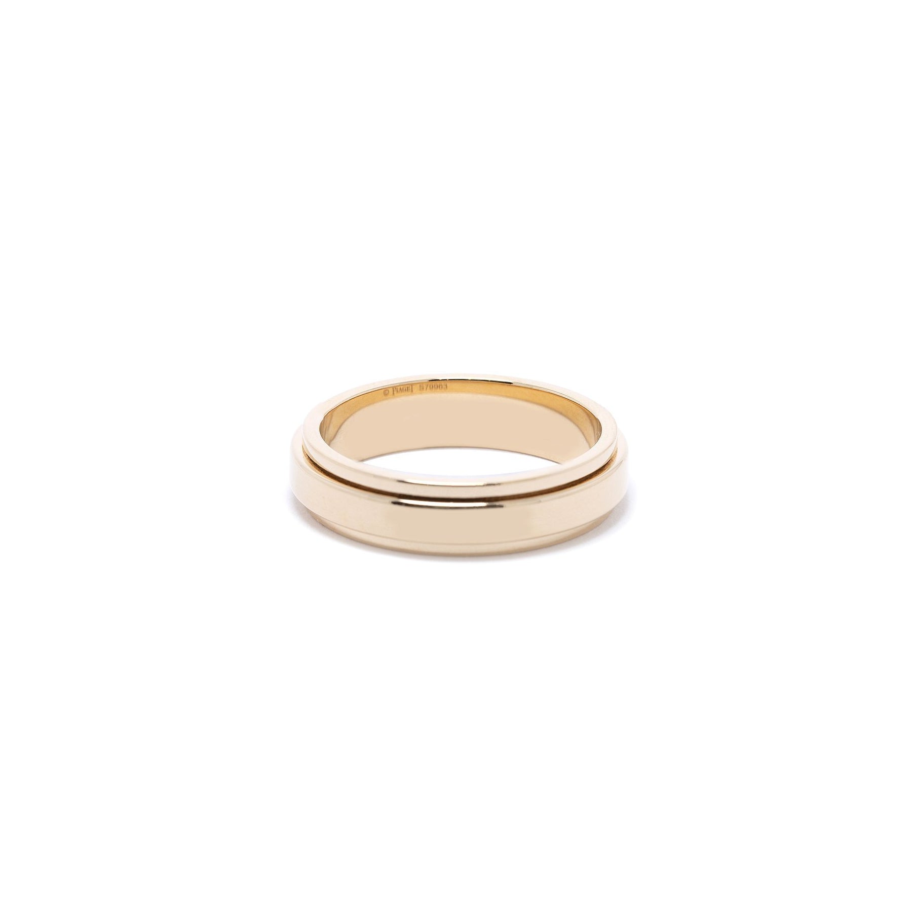 Piaget 18k Gold Possession Wedding Band Ring