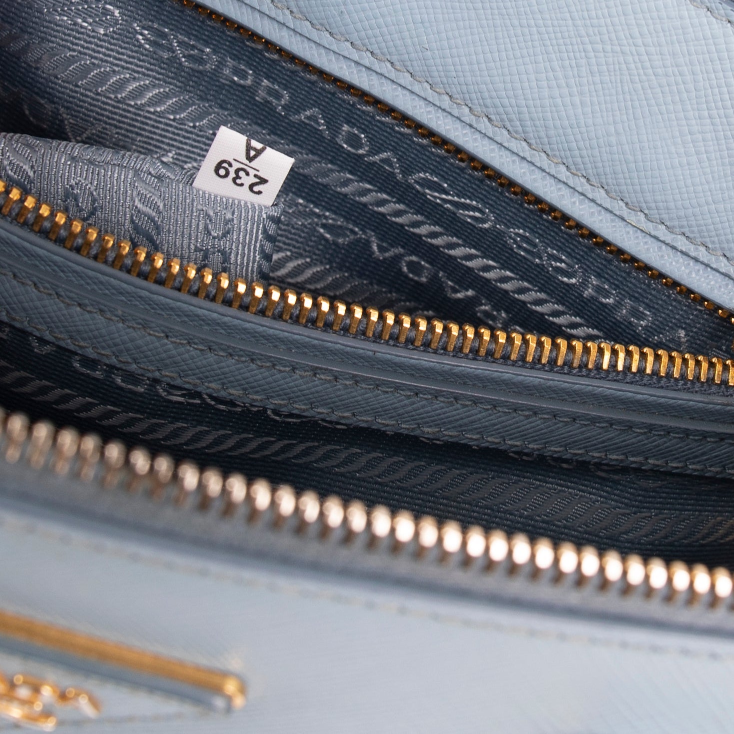 Prada Medium Saffiano Lux Double Zip Galleria Tote w/ Shoulder Strap & Authenticity Card