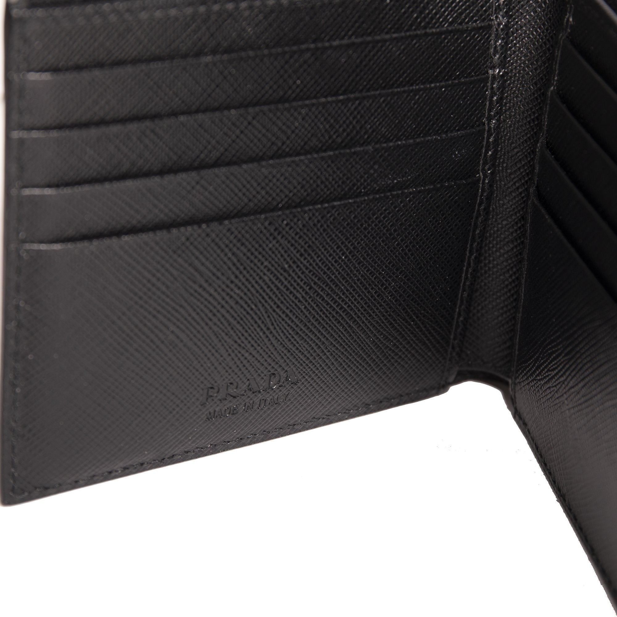 Prada Saffiano Bifold Wallet w/ Box & Authenticity Card