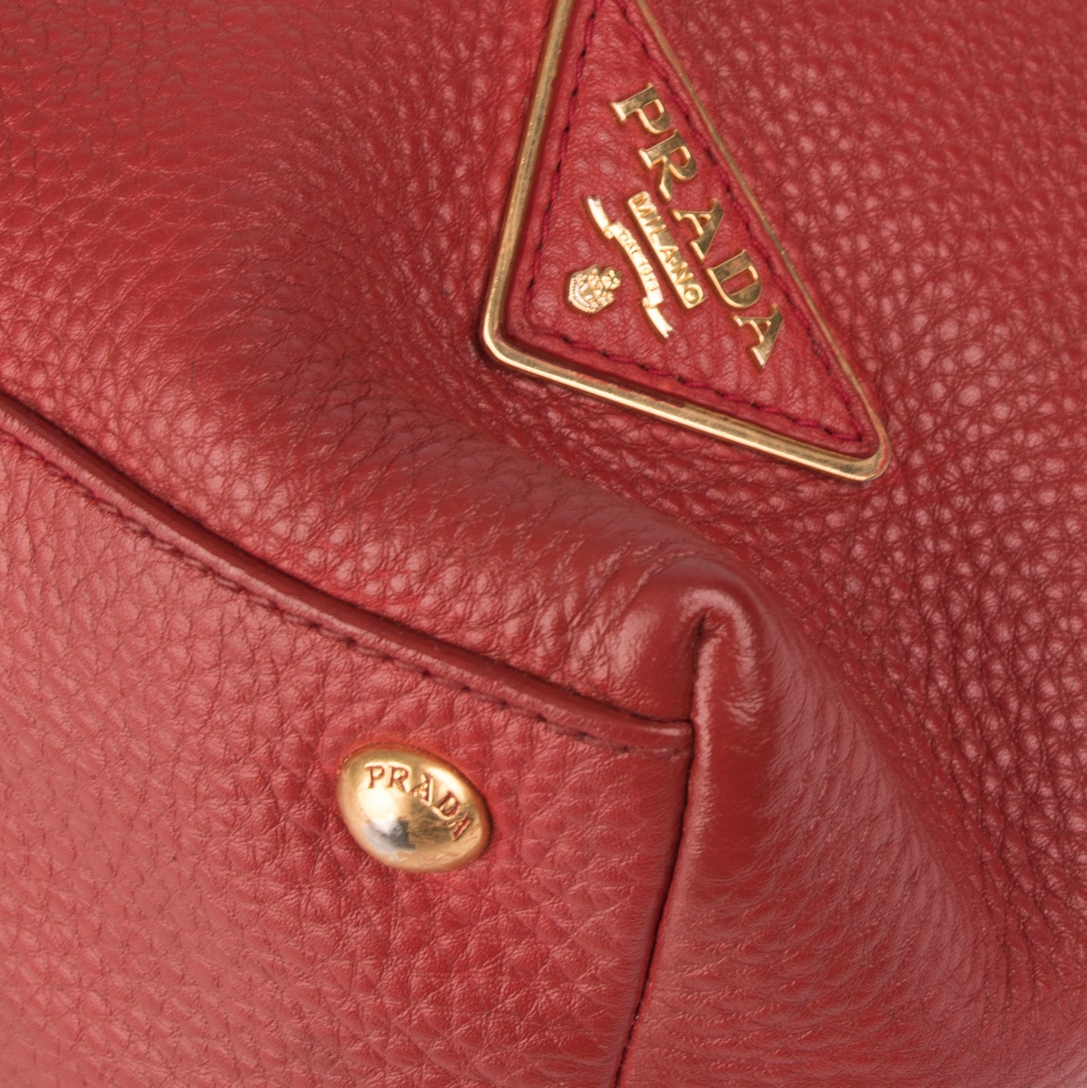 Prada Vitello Daino Hobo
