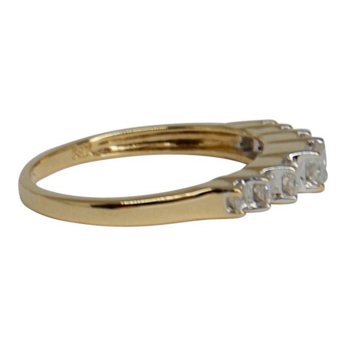 Princess Cut Diamond Step Band Ring