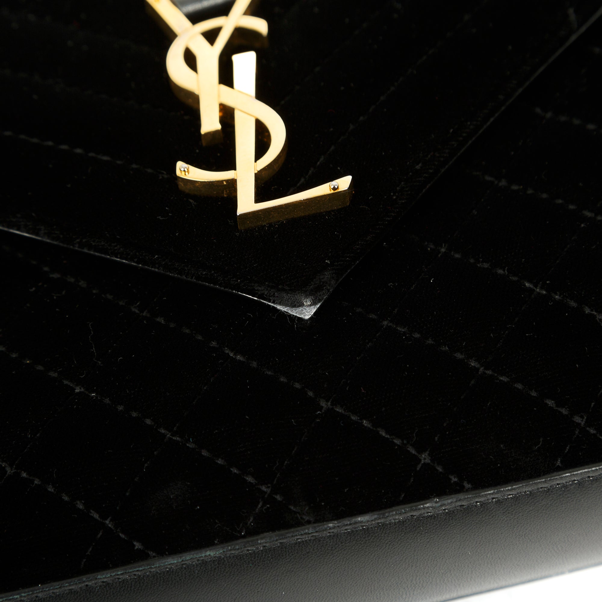 Saint Laurent Medium Velvet Mix Matelasse Envelope Chain Bag