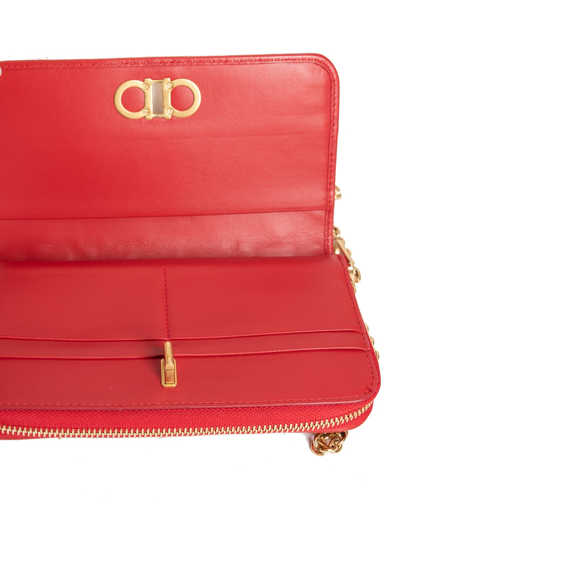 Salvatore Ferragamo Quilted Gancio Wallet on Chain w/ Box & Receipt