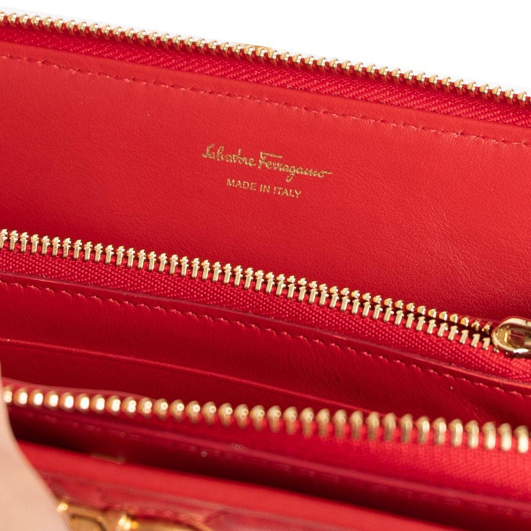 Salvatore Ferragamo Quilted Gancio Wallet on Chain w/ Box & Receipt