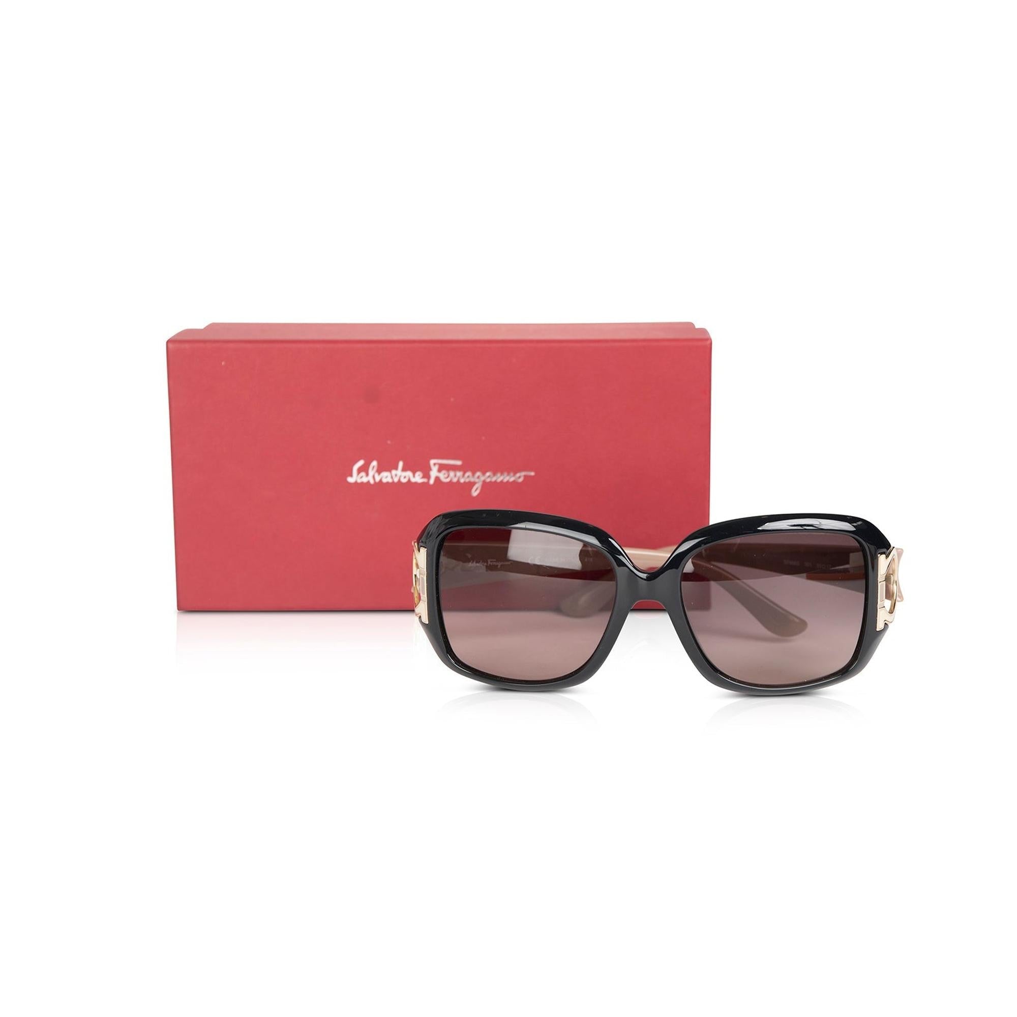 Salvatore Ferragamo SF666S Gradient Oval Sunglasses w/ Box