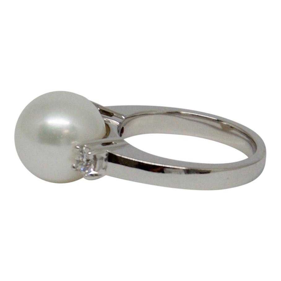 South Sea Pearl And Diamond Ring