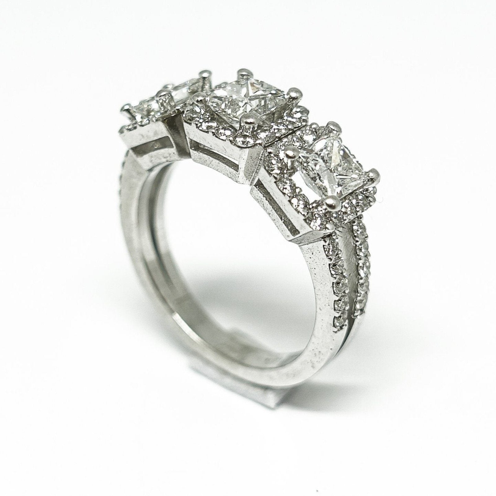 Three Stone Diamond Ring