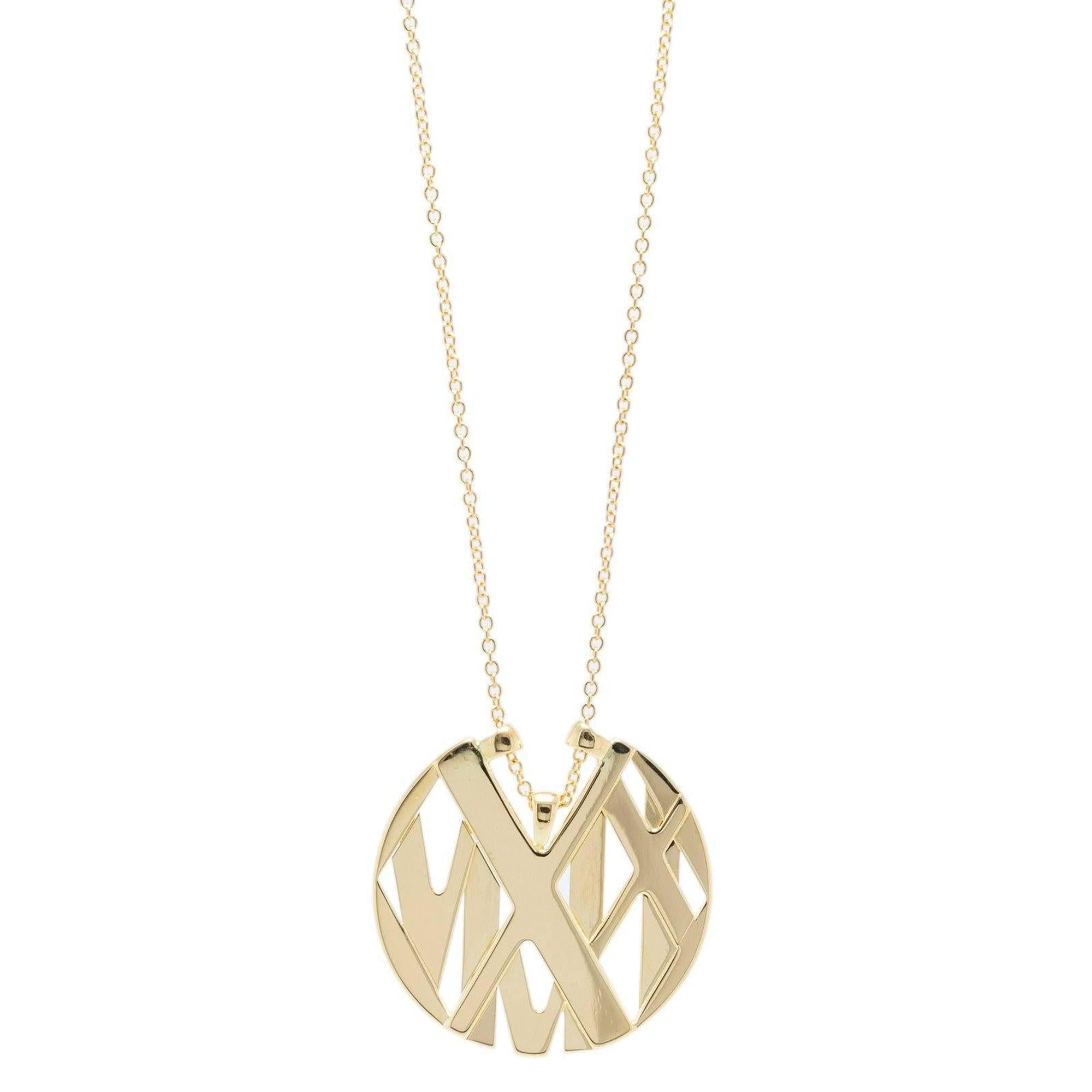 Tiffany & Co. 18k Gold Atlas Round Pendant Necklace