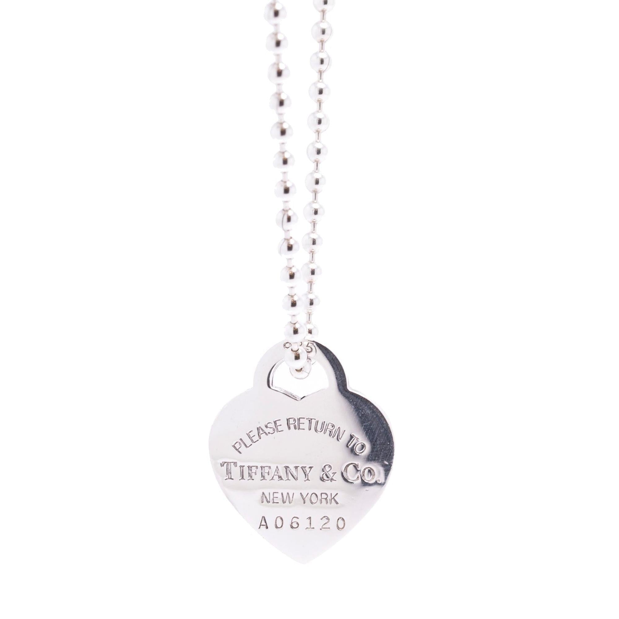 Tiffany & Co. Return to Tiffany Medium Heart Tag Pendant Necklace