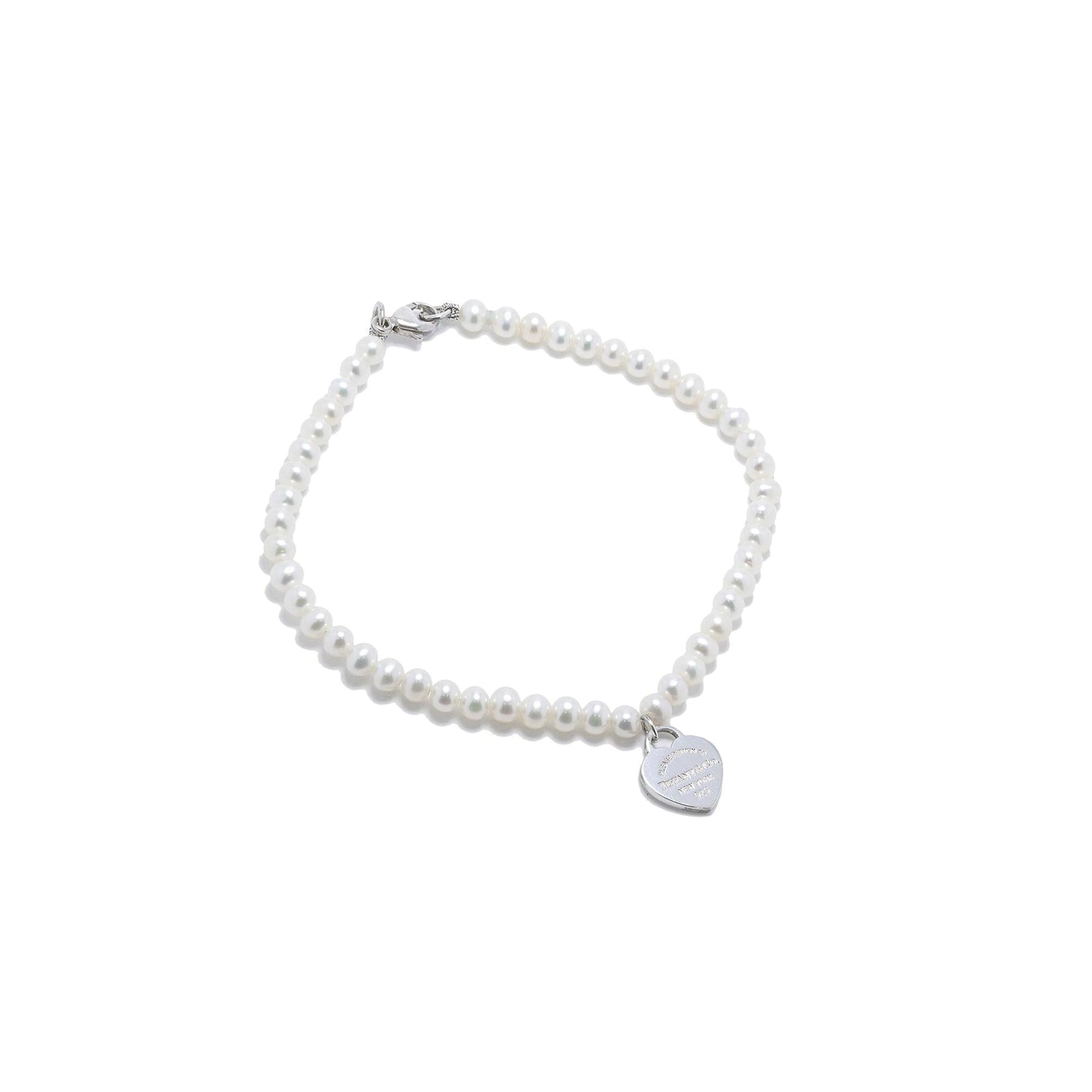 Tiffany & Co. Return to Tiffany Mini Heart Tag Pearl Bracelet