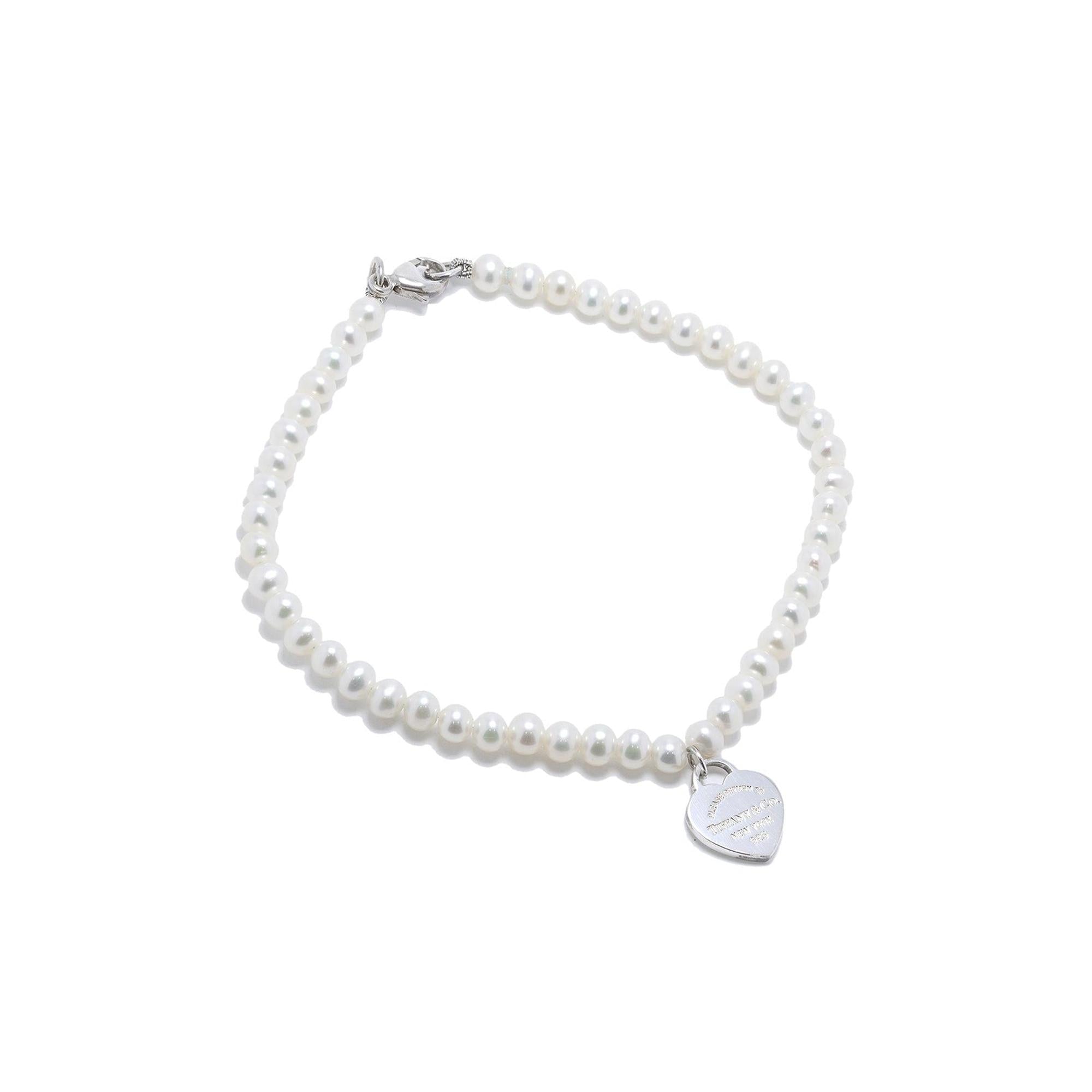 Tiffany & Co. Return to Tiffany Mini Heart Tag Pearl Bracelet