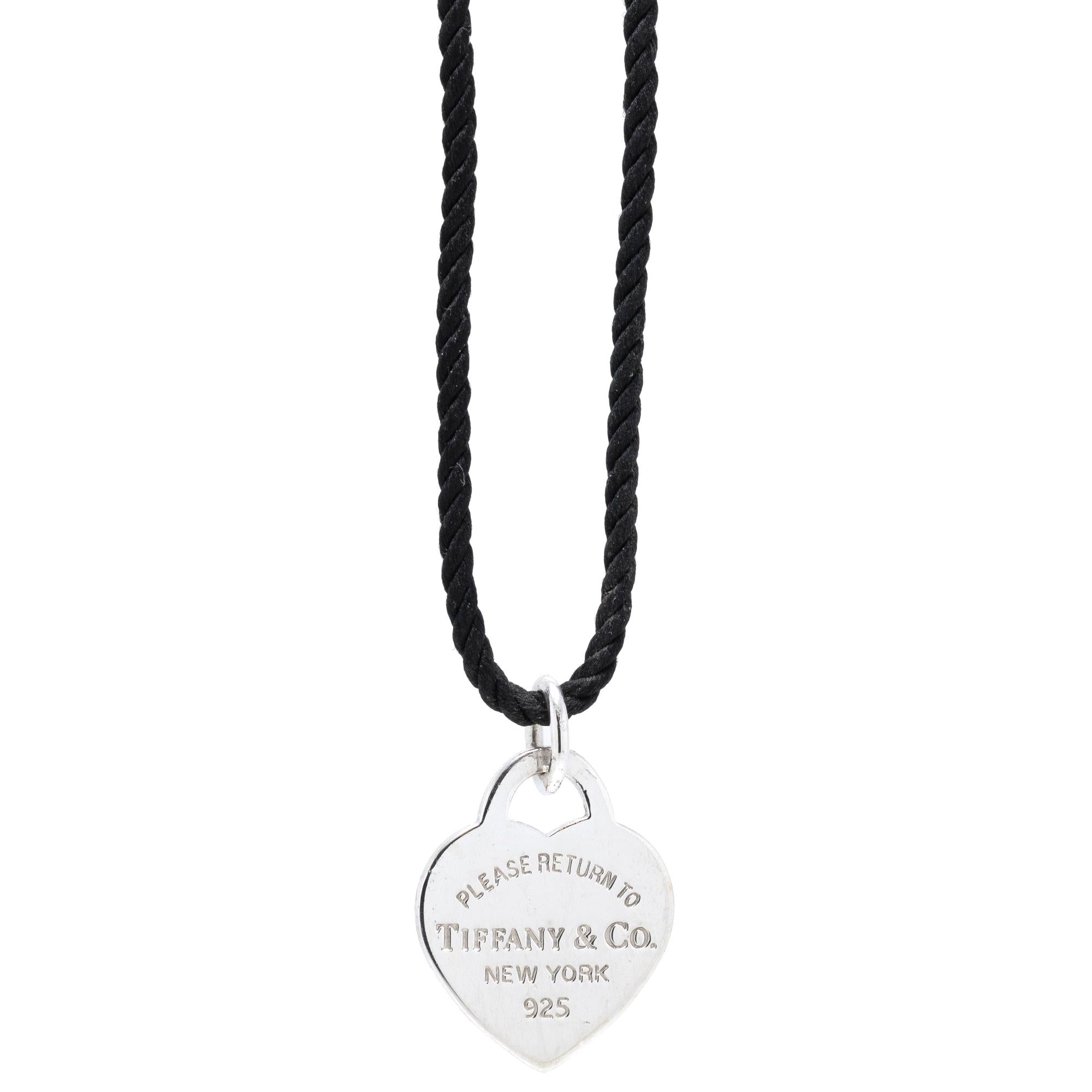 Tiffany & Co. Return to Tiffany Small Heart Tag Pendant Necklace