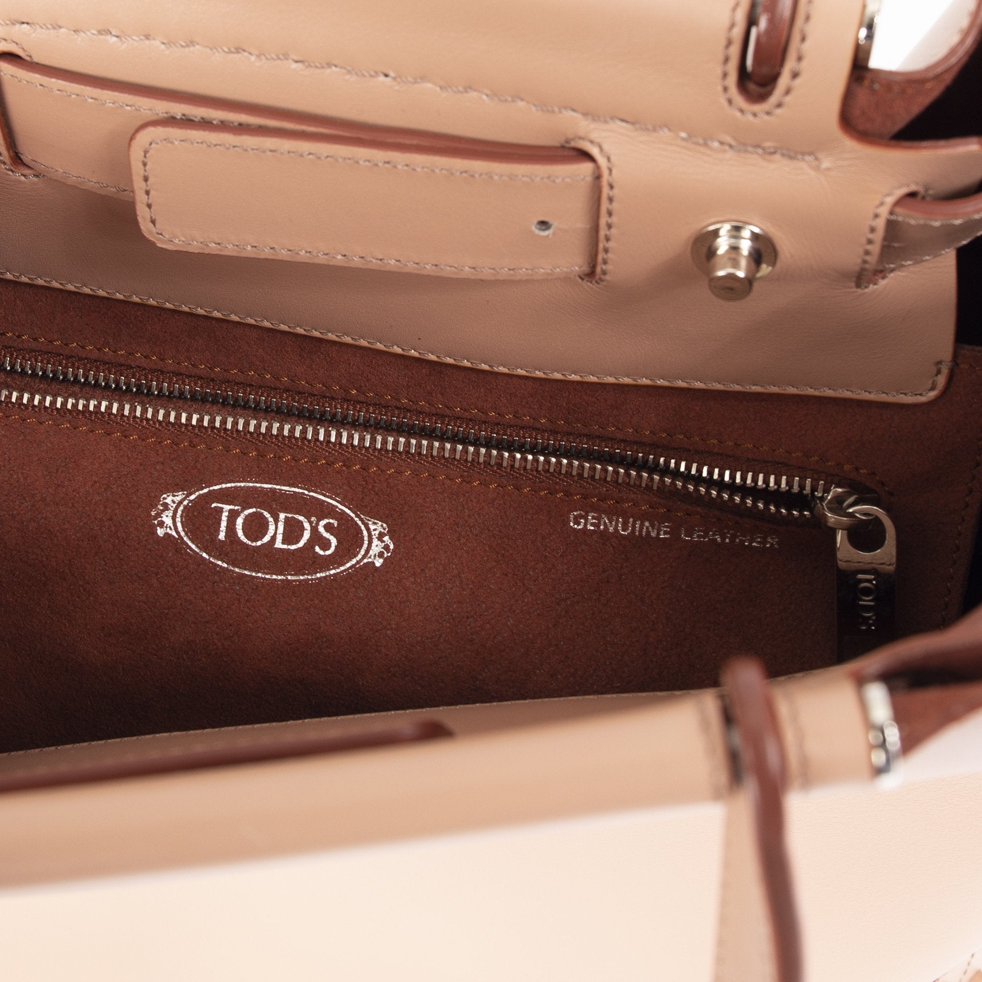 Tod's Leather Amr Shopping Piccola Gommini