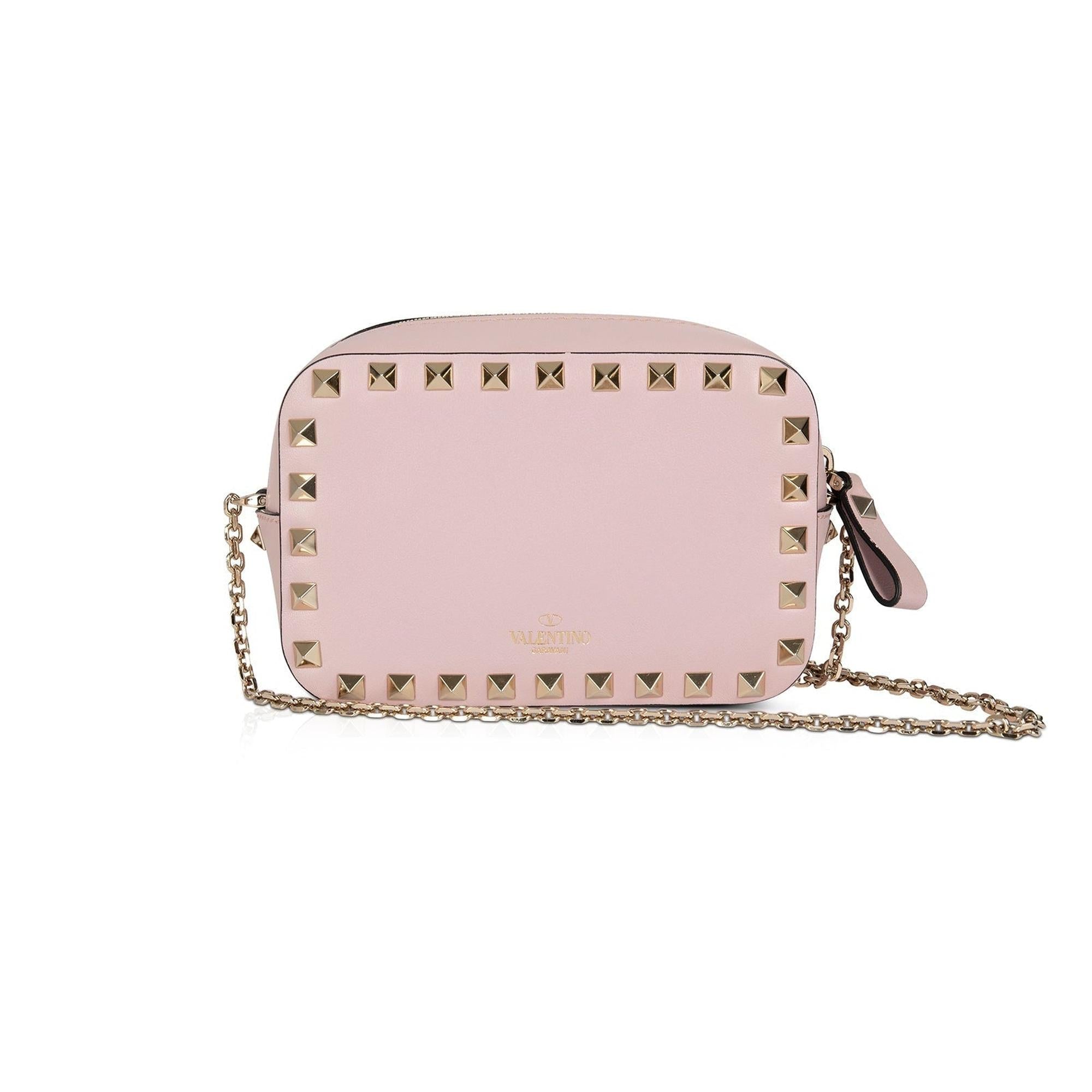 Valentino Rockstud Chain Camera Crossbody Bag – OLIVER'S Valentino Rockstud Chain Camera Crossbody Bag – OLIVER'S