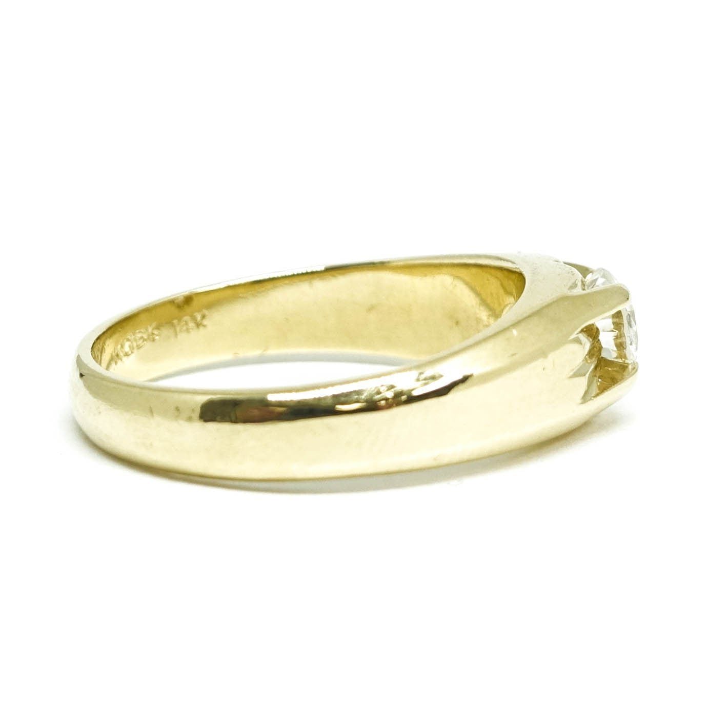 Gent's Diamond Solitaire Ring