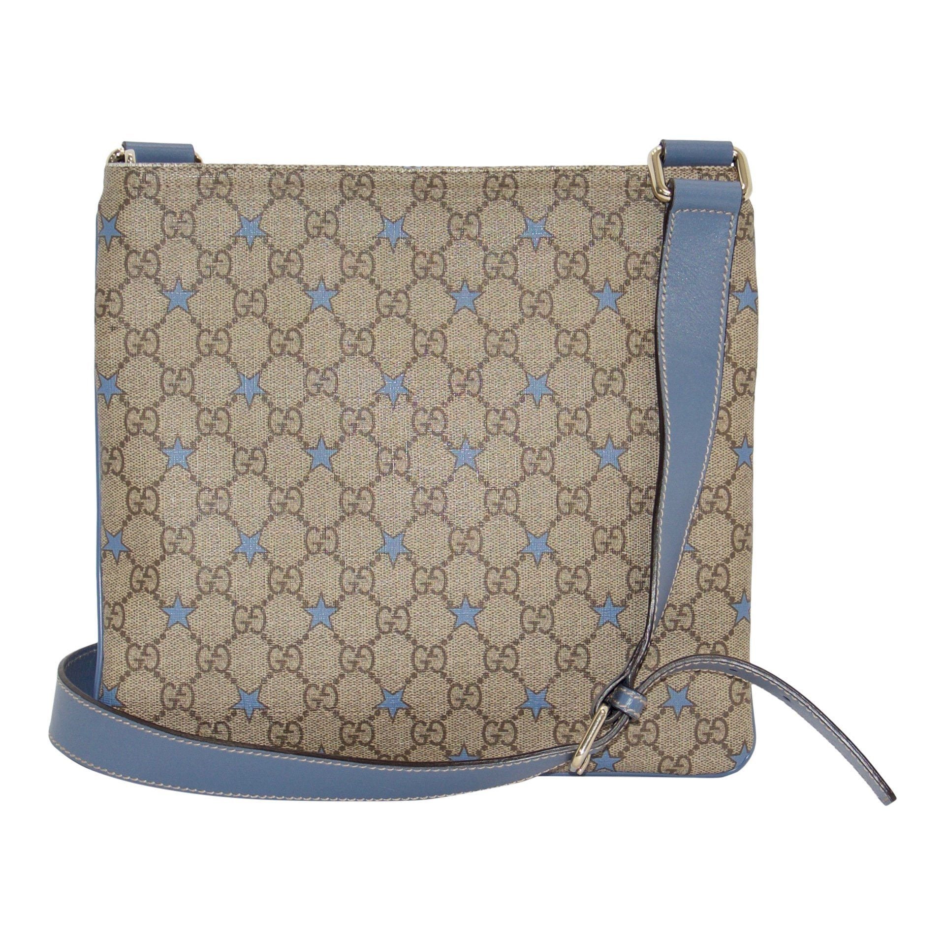 Gucci GG Supreme Star Messenger