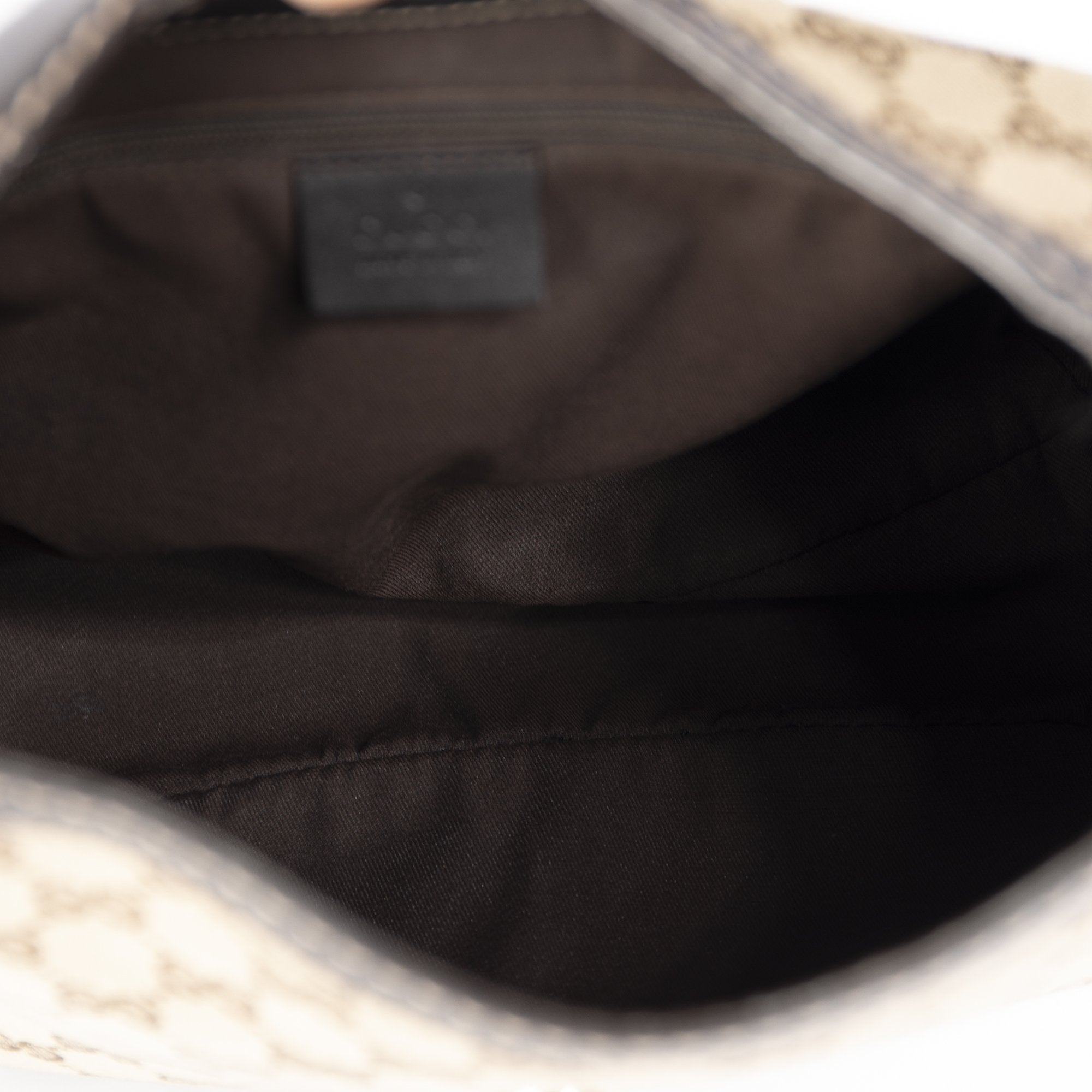 Gucci Medium GG New Ladies Web Hobo