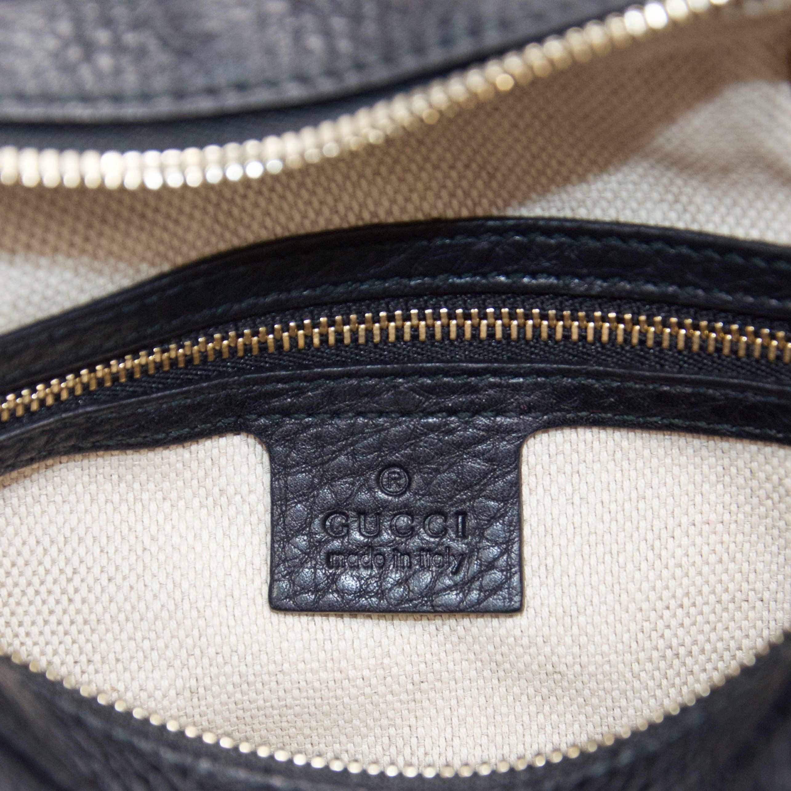 Gucci Small Soho Chain Shoulder Bag