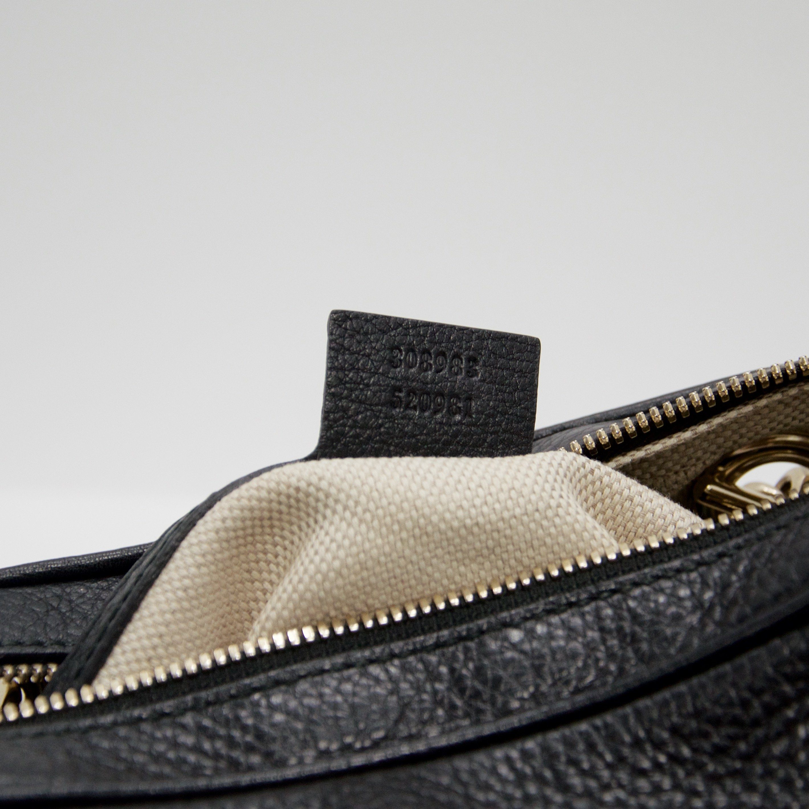 Gucci Small Soho Chain Shoulder Bag