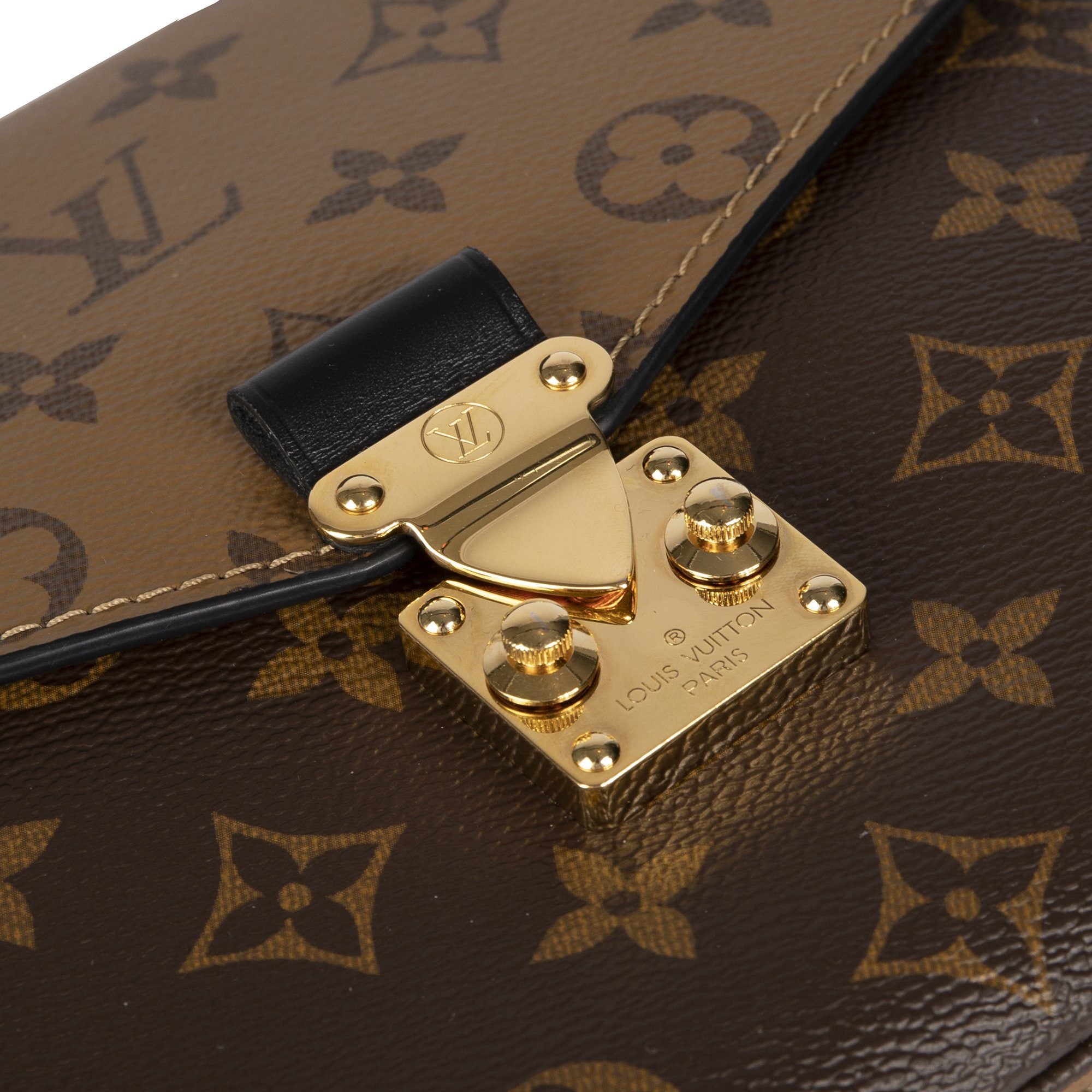 Louis Vuitton 2019 Monogram Reverse Pochette Metis