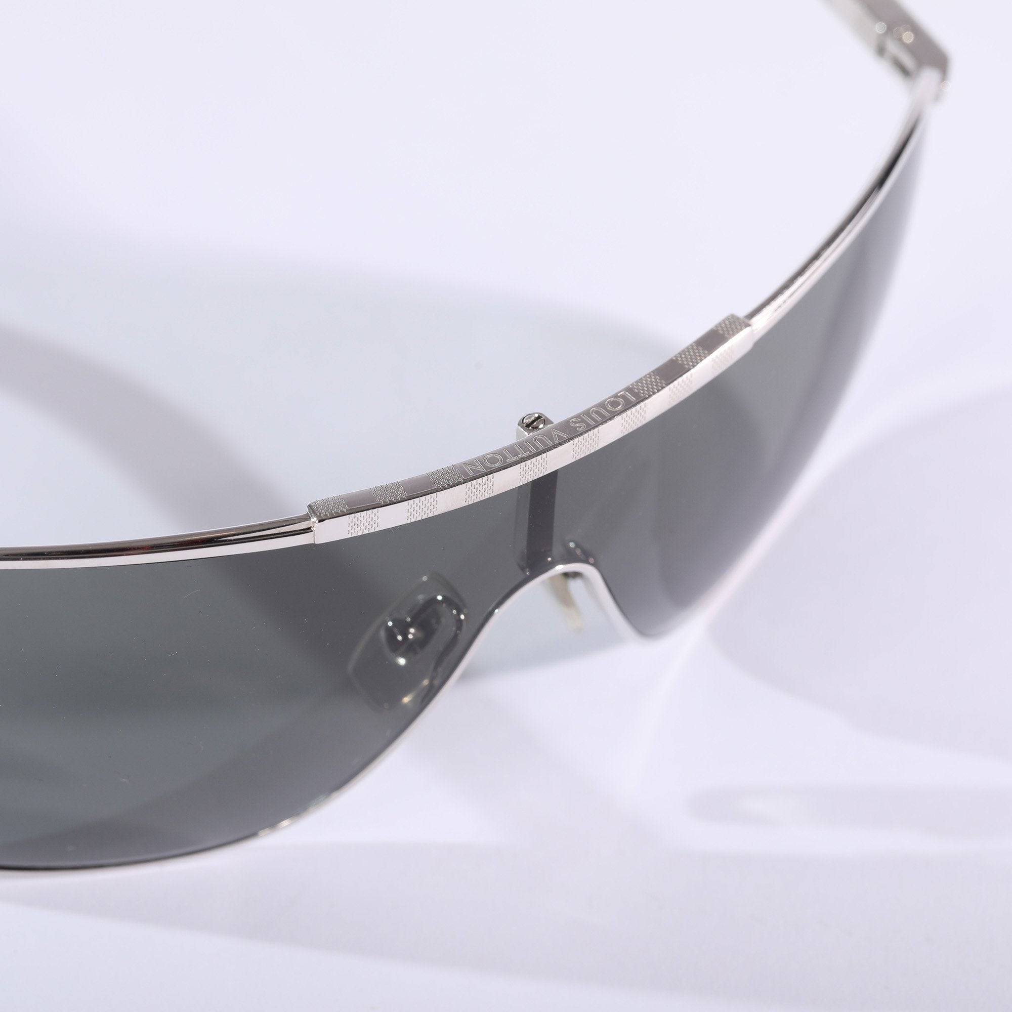 Louis Vuitton Attraction Mask Sunglasses