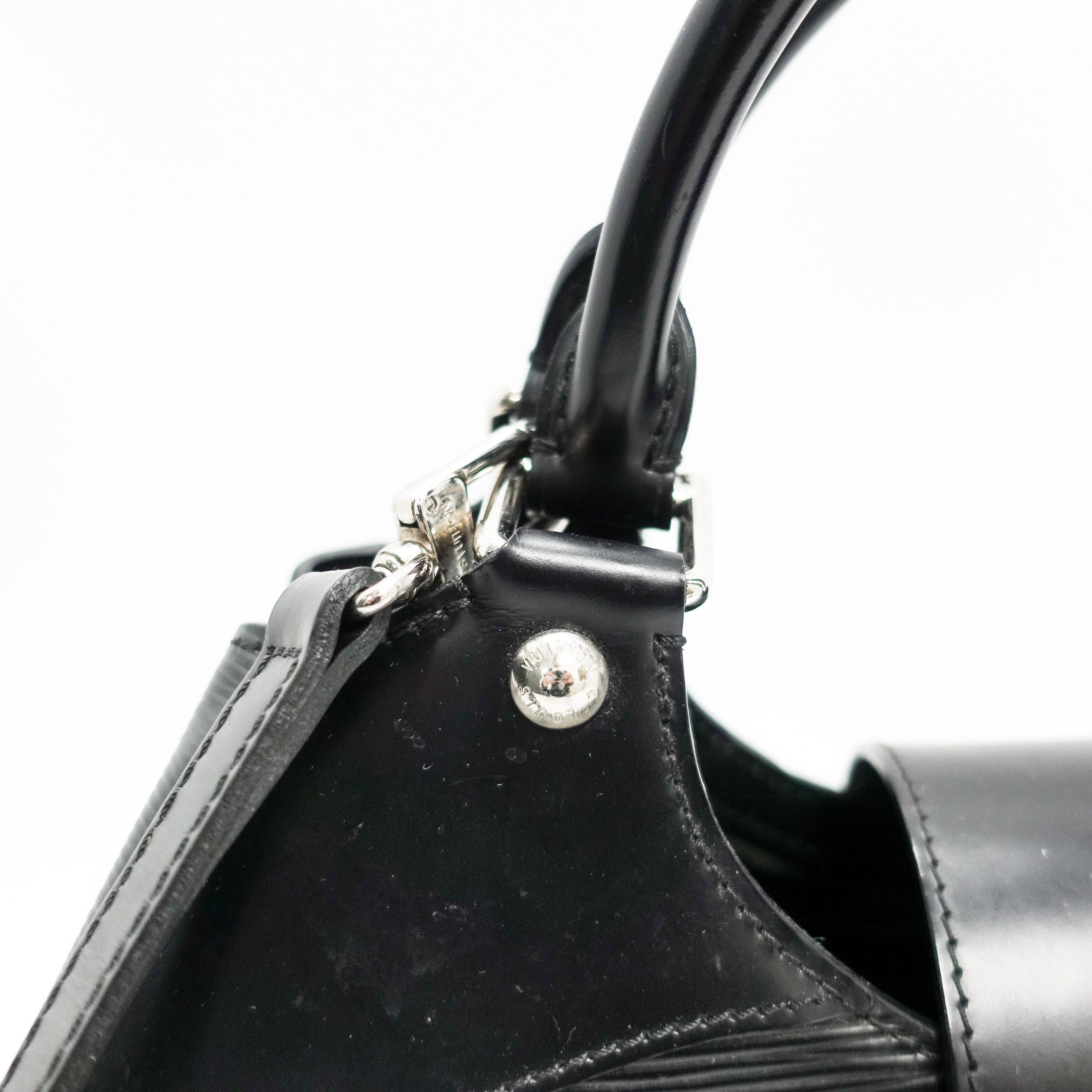 Louis Vuitton Black Epi Leather Sac Montaigne Bag with Strap