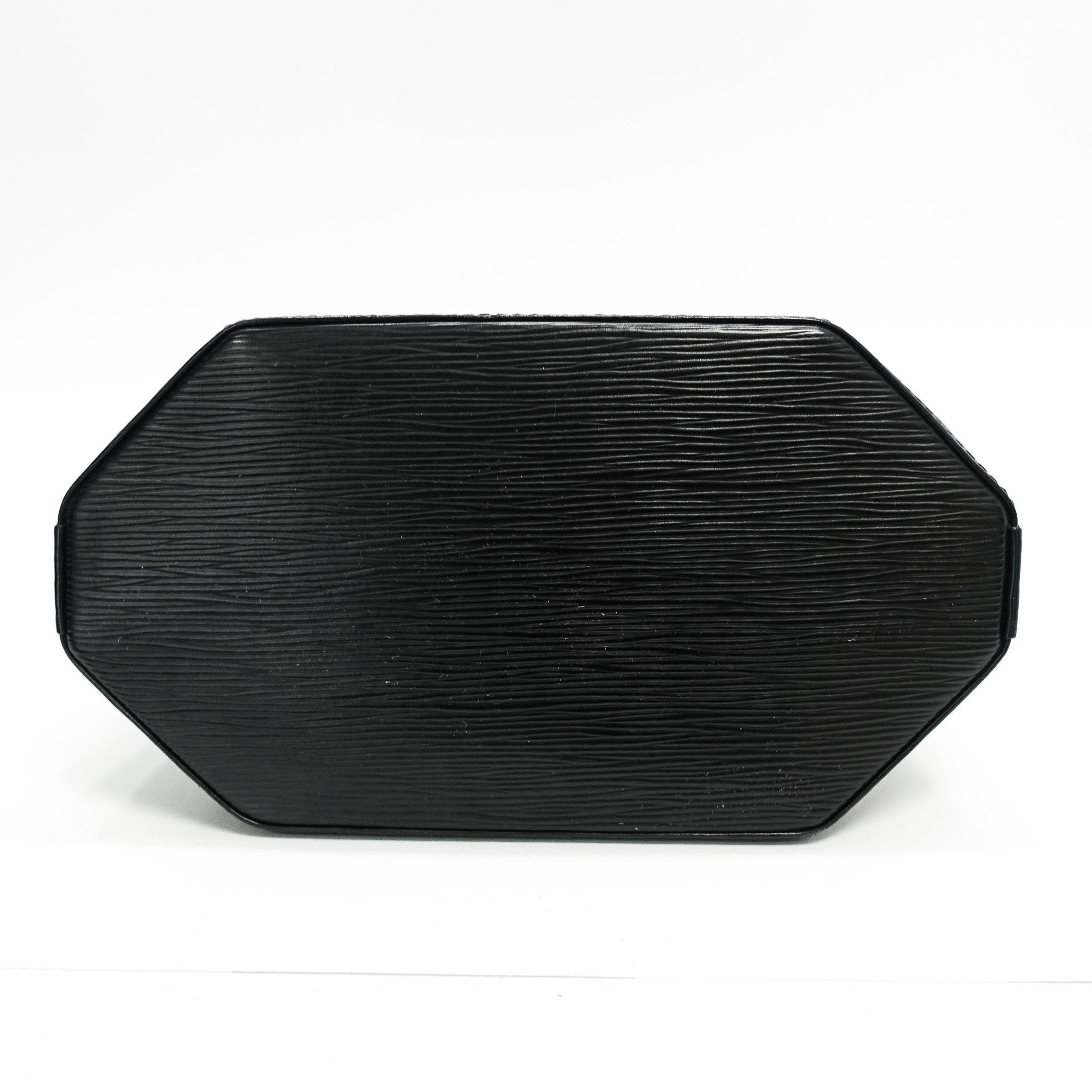 Louis Vuitton Black Epi Sac d'Epaule PM