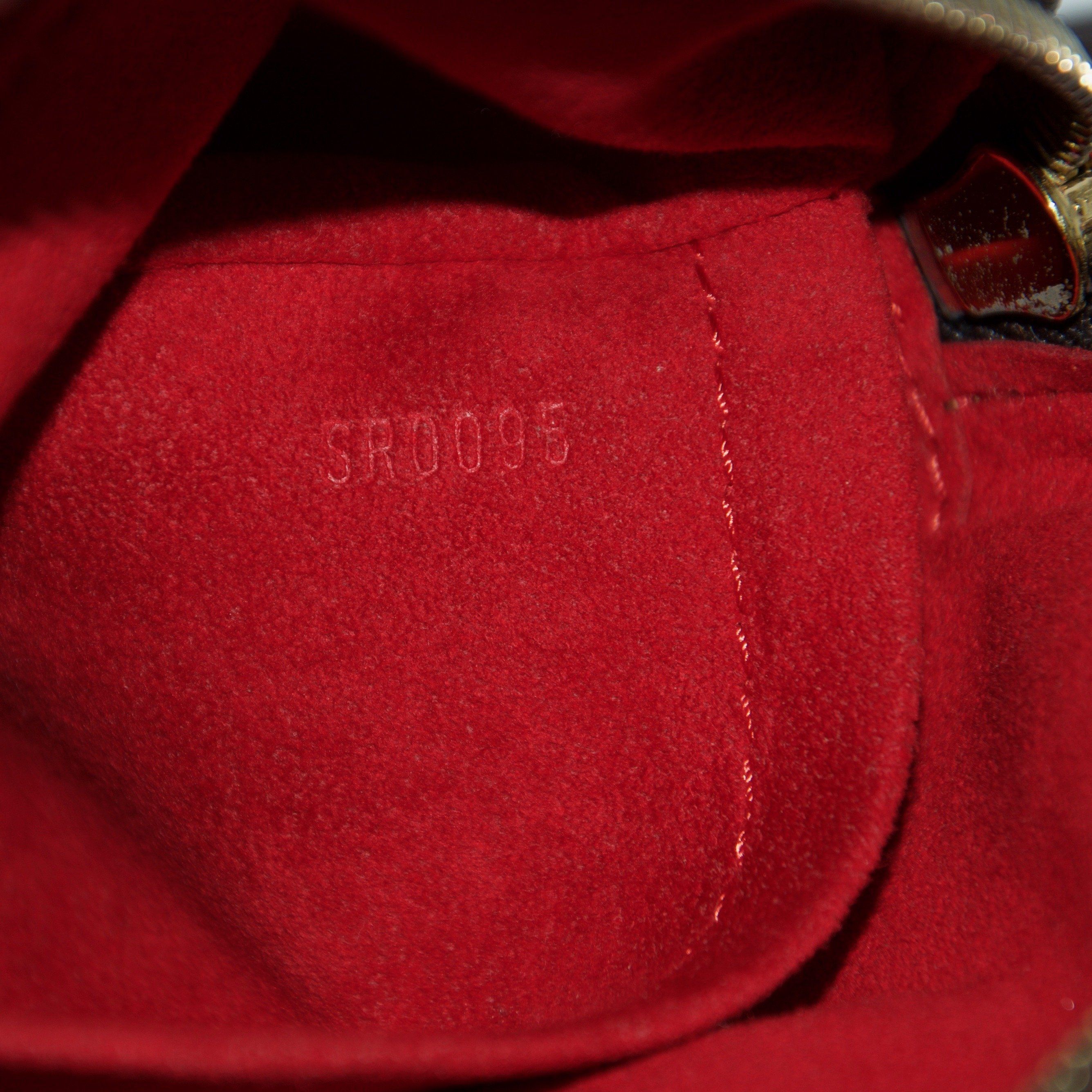 Louis Vuitton Damier Ebene Rift Pochette