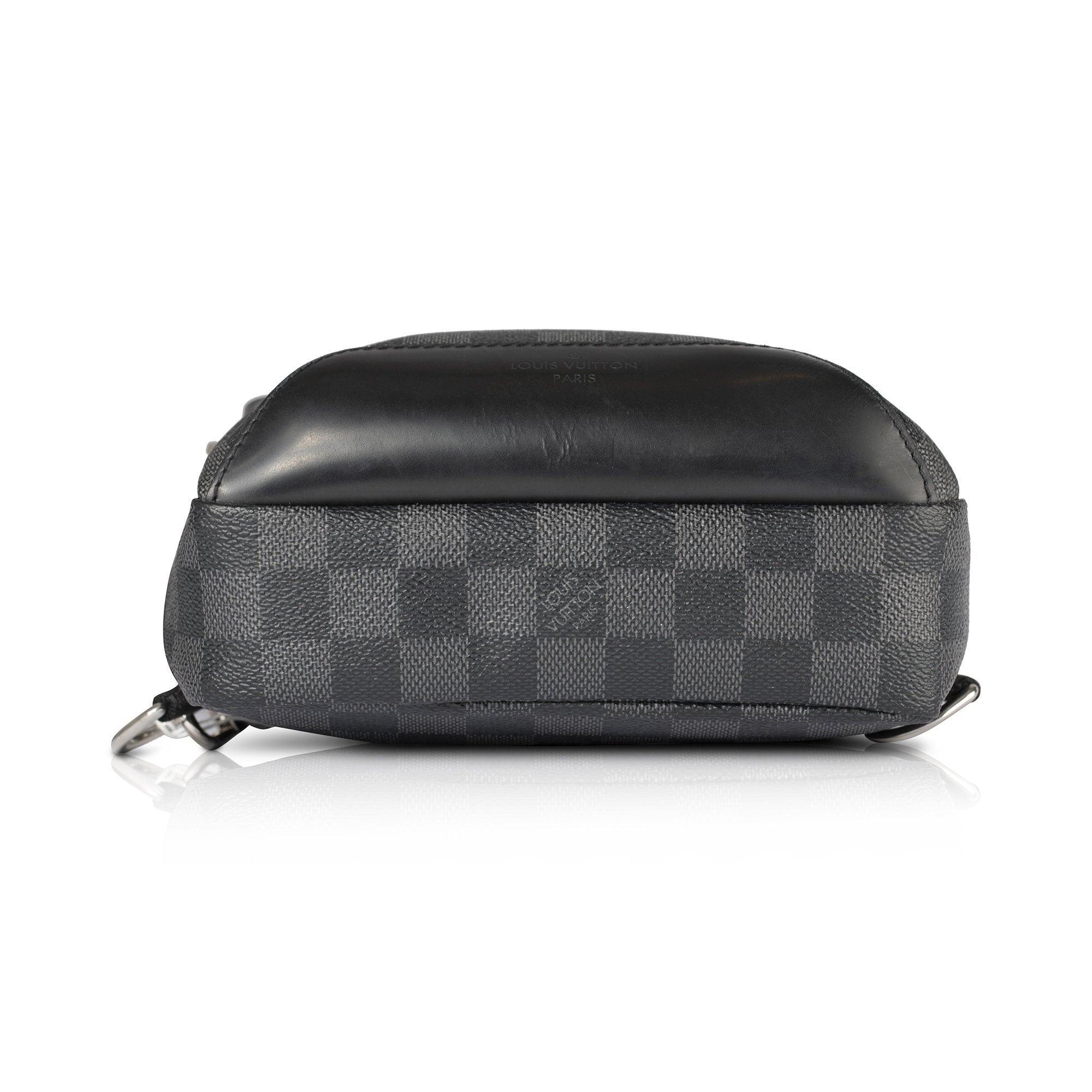 Louis Vuitton 2020 Damier Graphite Avenue Sling Bag NM – Oliver Jewellery