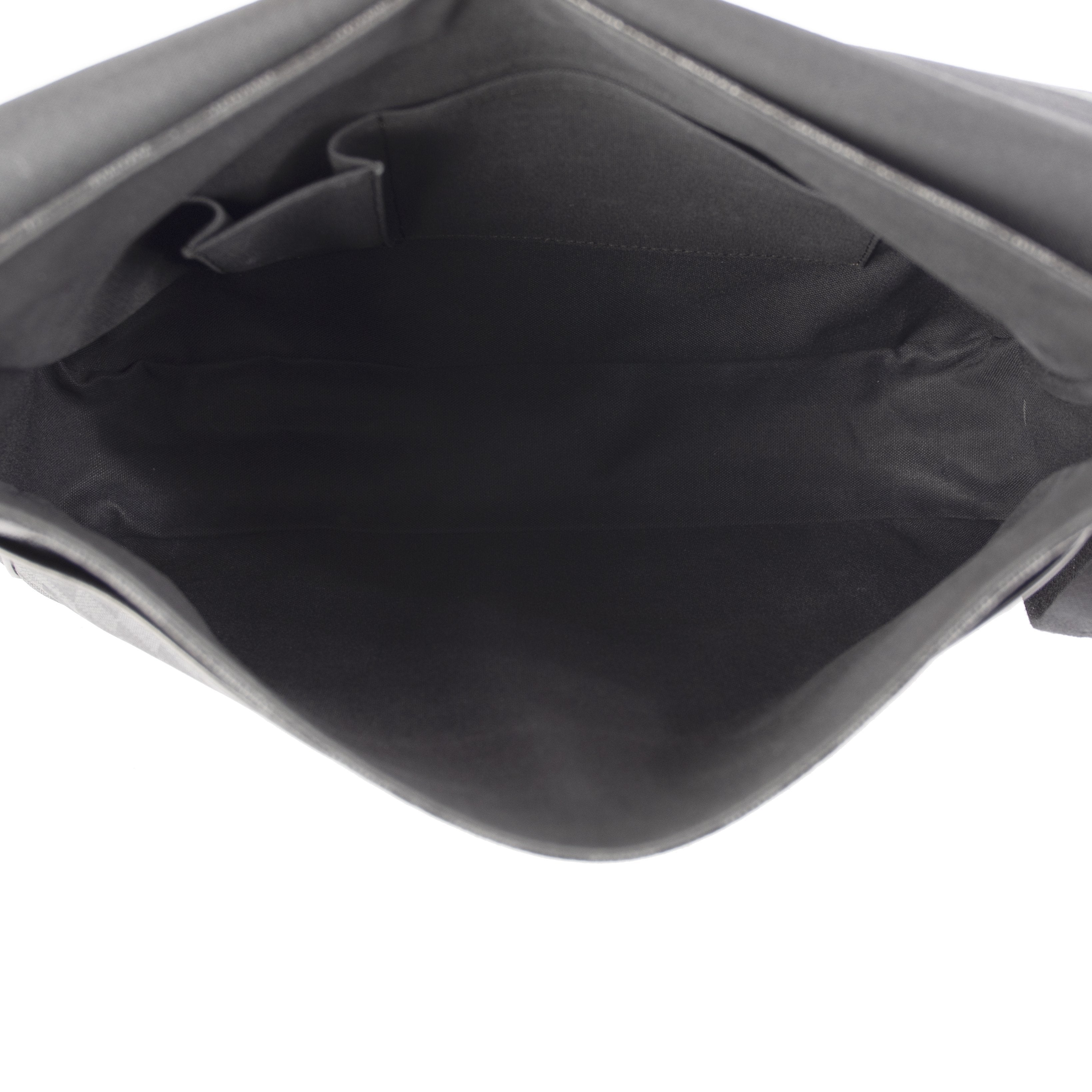 Louis Vuitton Damier Graphite Daniel GM Messenger Bag