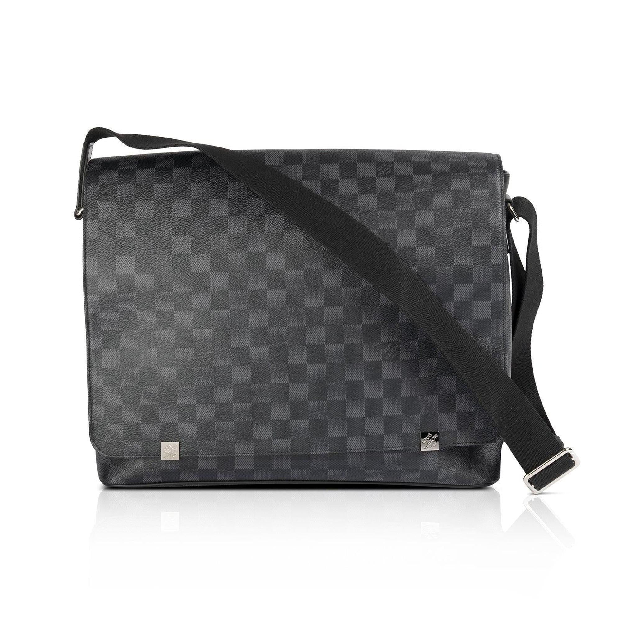 Louis Vuitton Damier Graphite District GM w/ Receipt