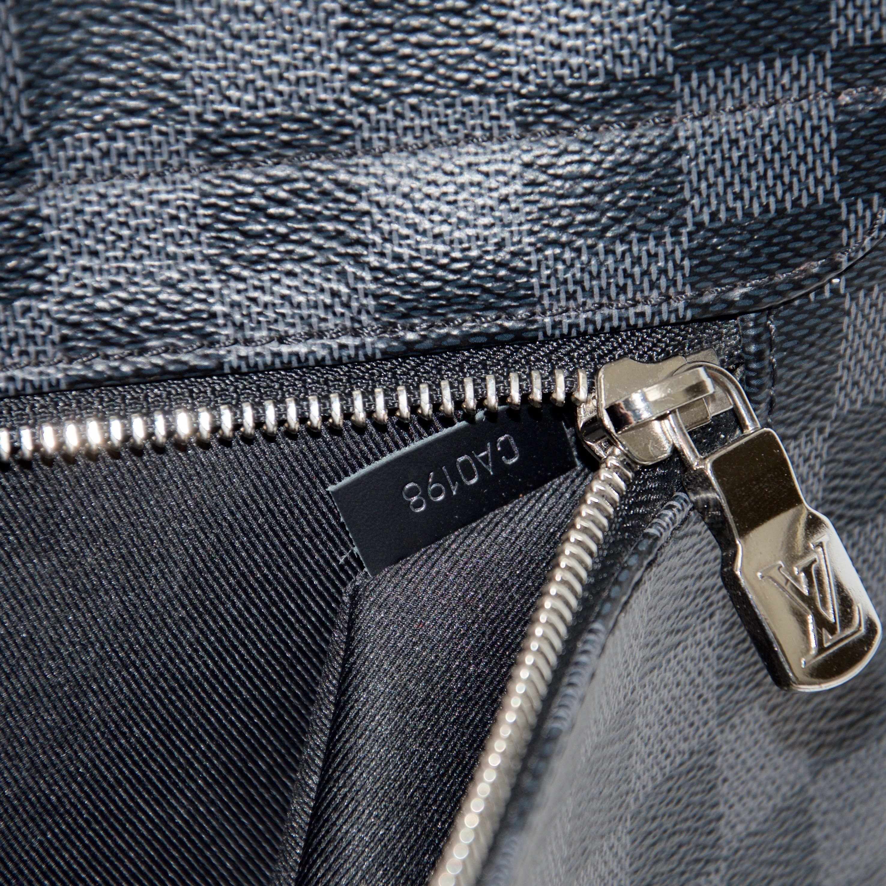 Louis Vuitton Damier Graphite District MM