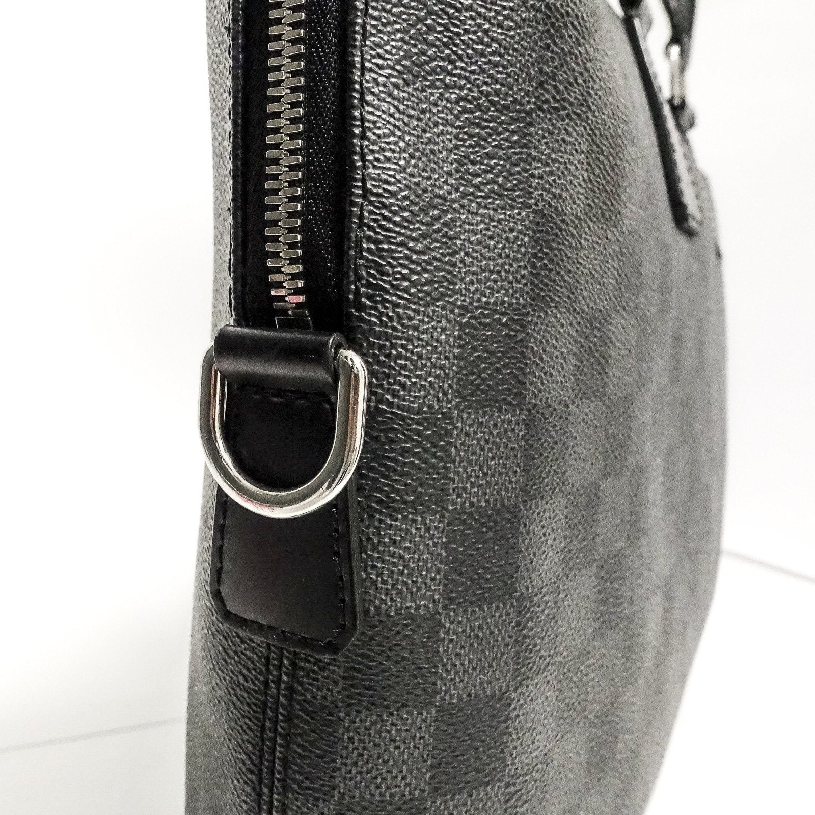 Louis Vuitton Damier Graphite Porte-Documents Jour Bag