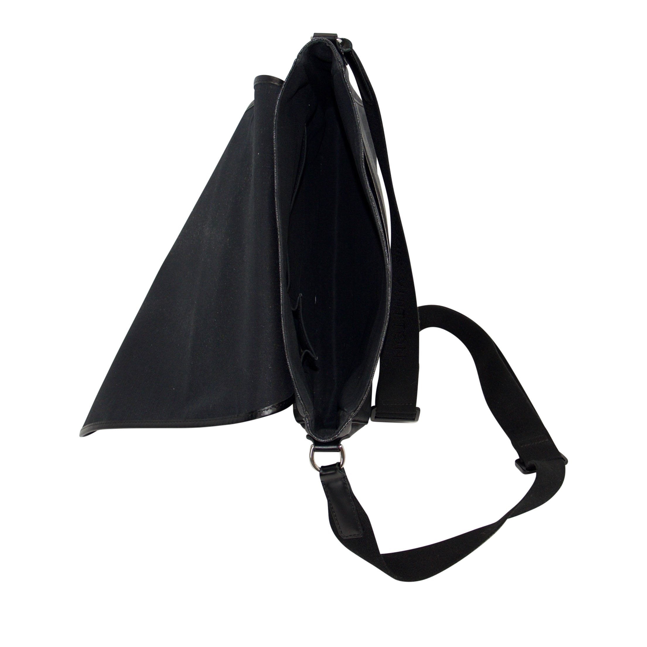 Louis Vuitton Damier Graphite Renzo Messenger Bag