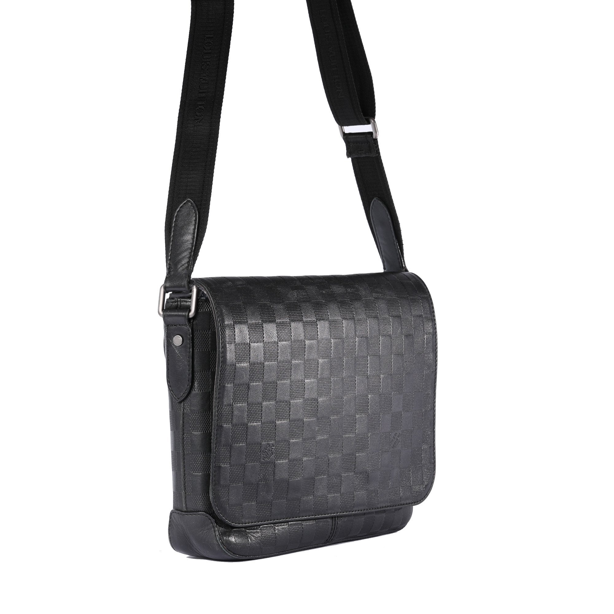 Louis Vuitton Damier Infini District PM