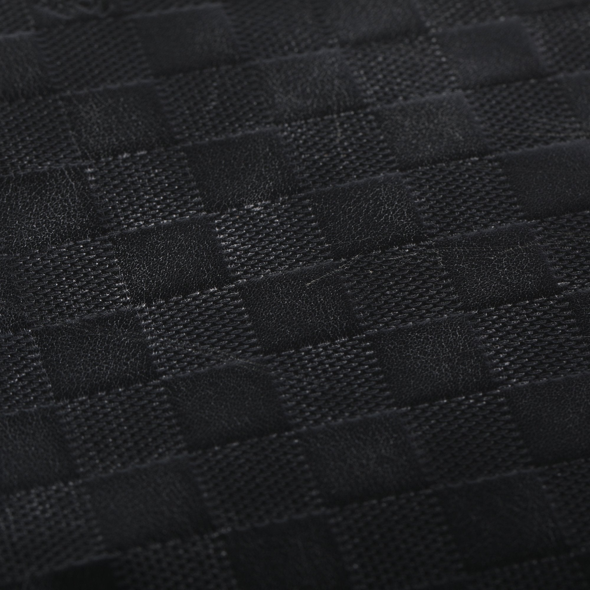 Louis Vuitton Damier Infini District PM