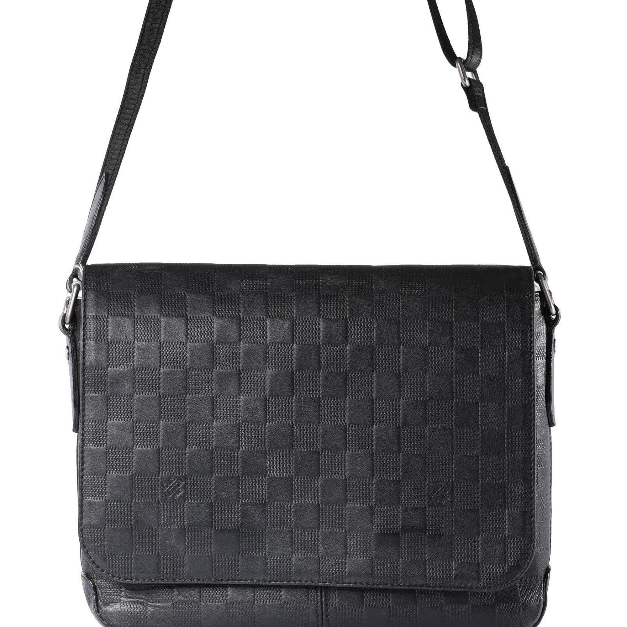 Louis Vuitton Damier Infini District PM