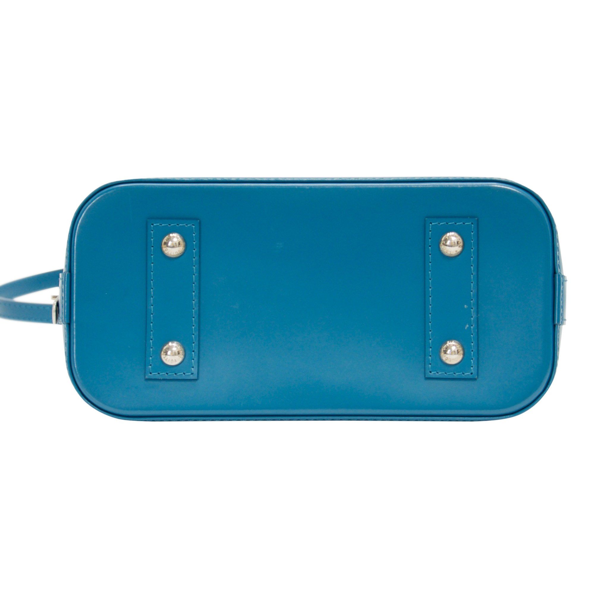 Louis Vuitton Epi Alma BB