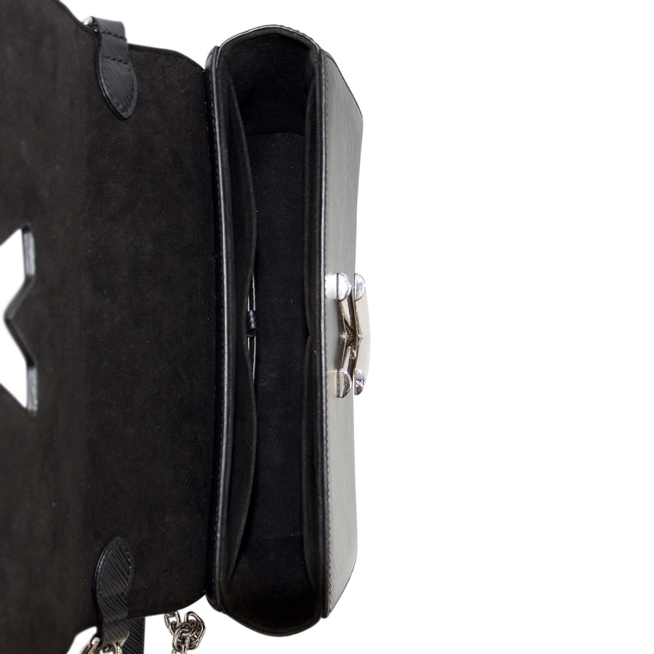 Louis Vuitton Epi Twist GM Bag