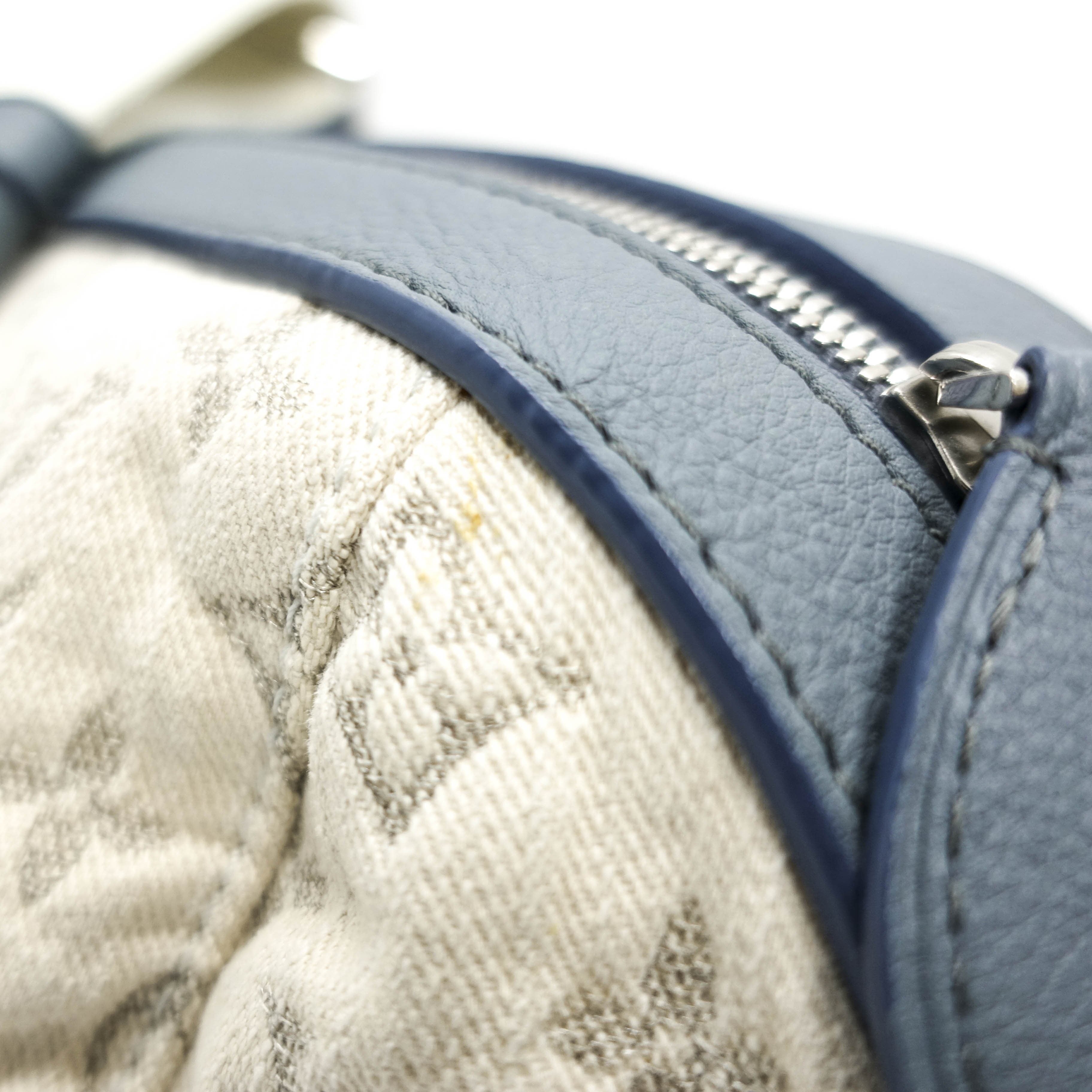 L*V Limited Edition Blue Monogram Denim Round Pochette Bag – ZAK BAGS ©️