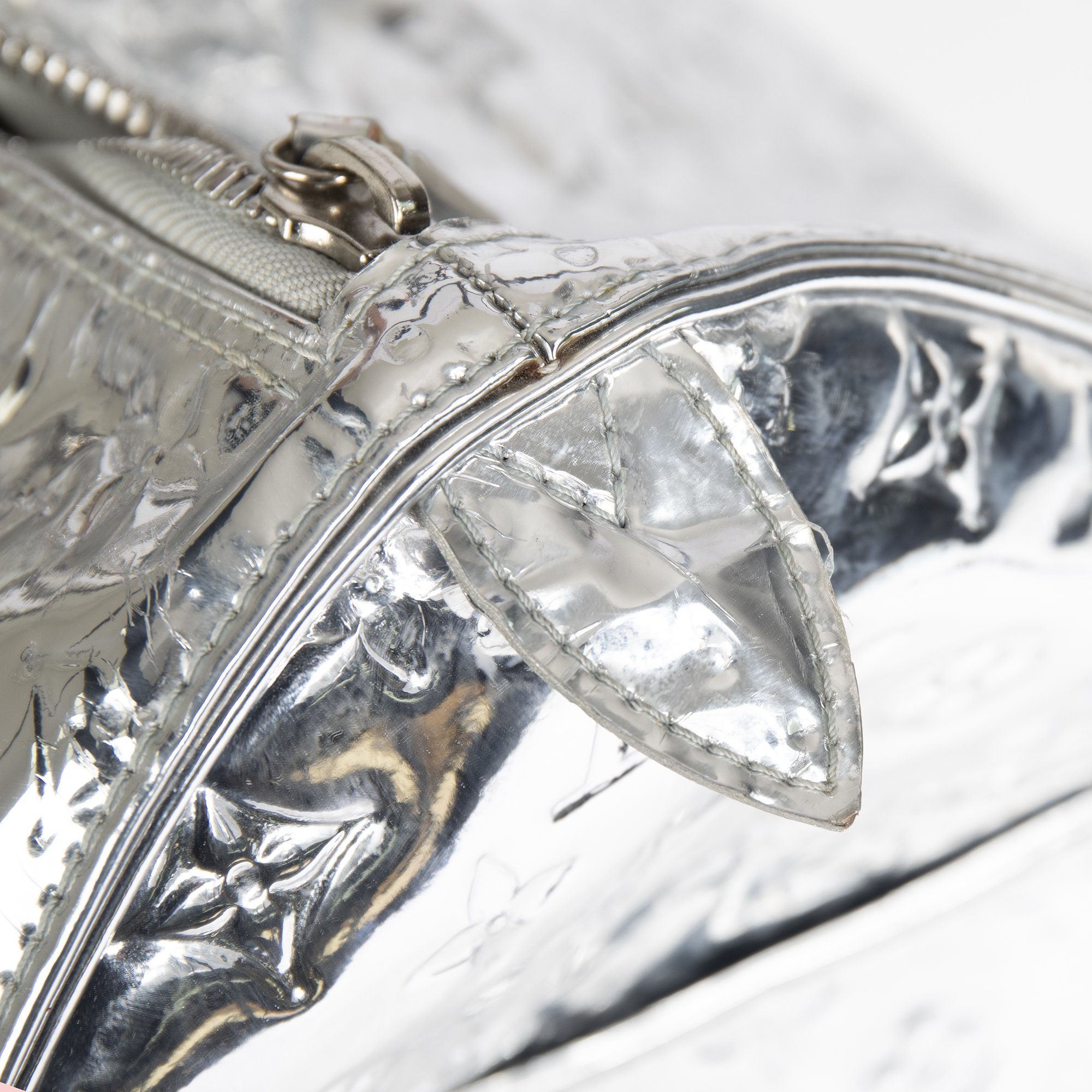 Louis Vuitton Miroir Keepall 55