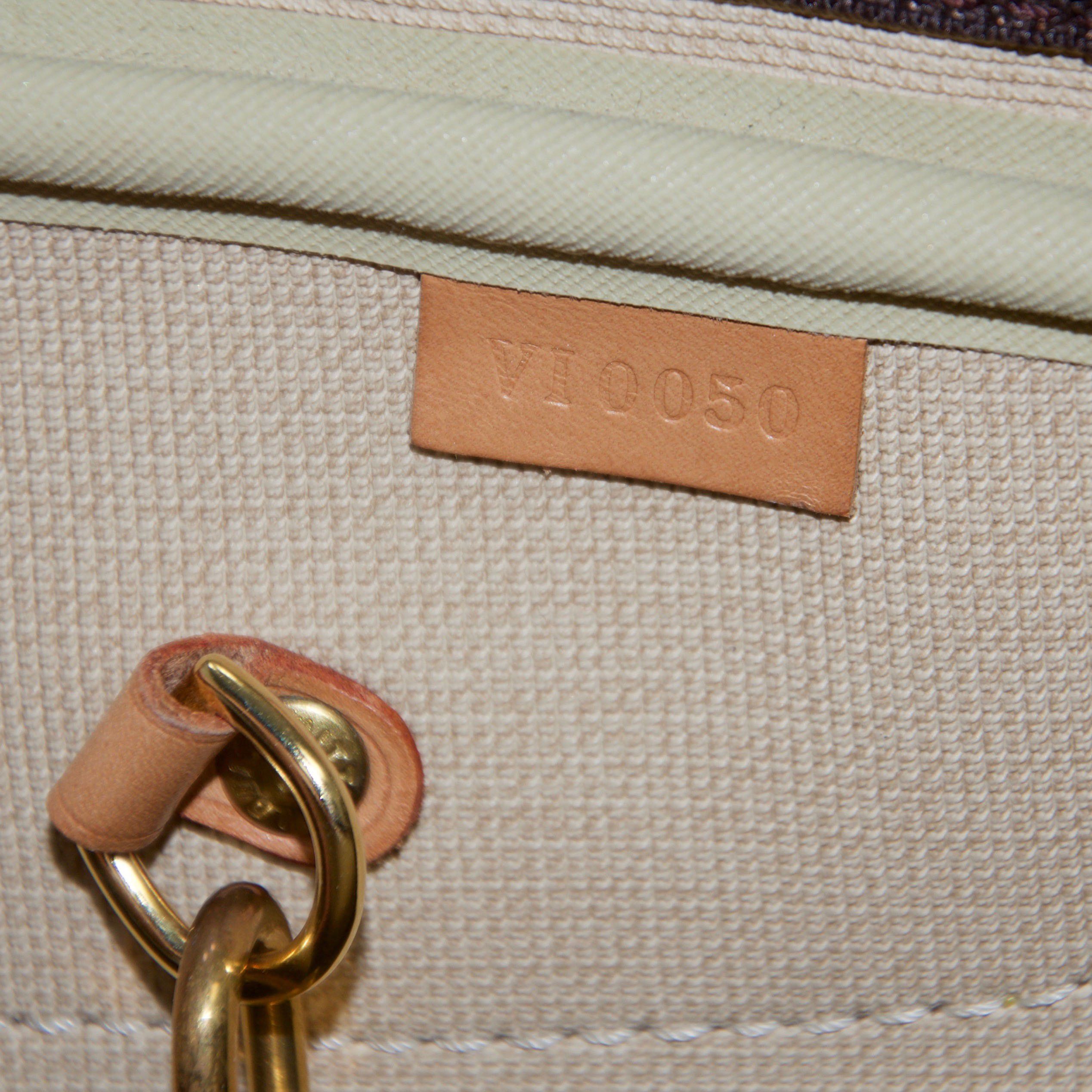 Louis Vuitton Monogram Alize 24 Heures