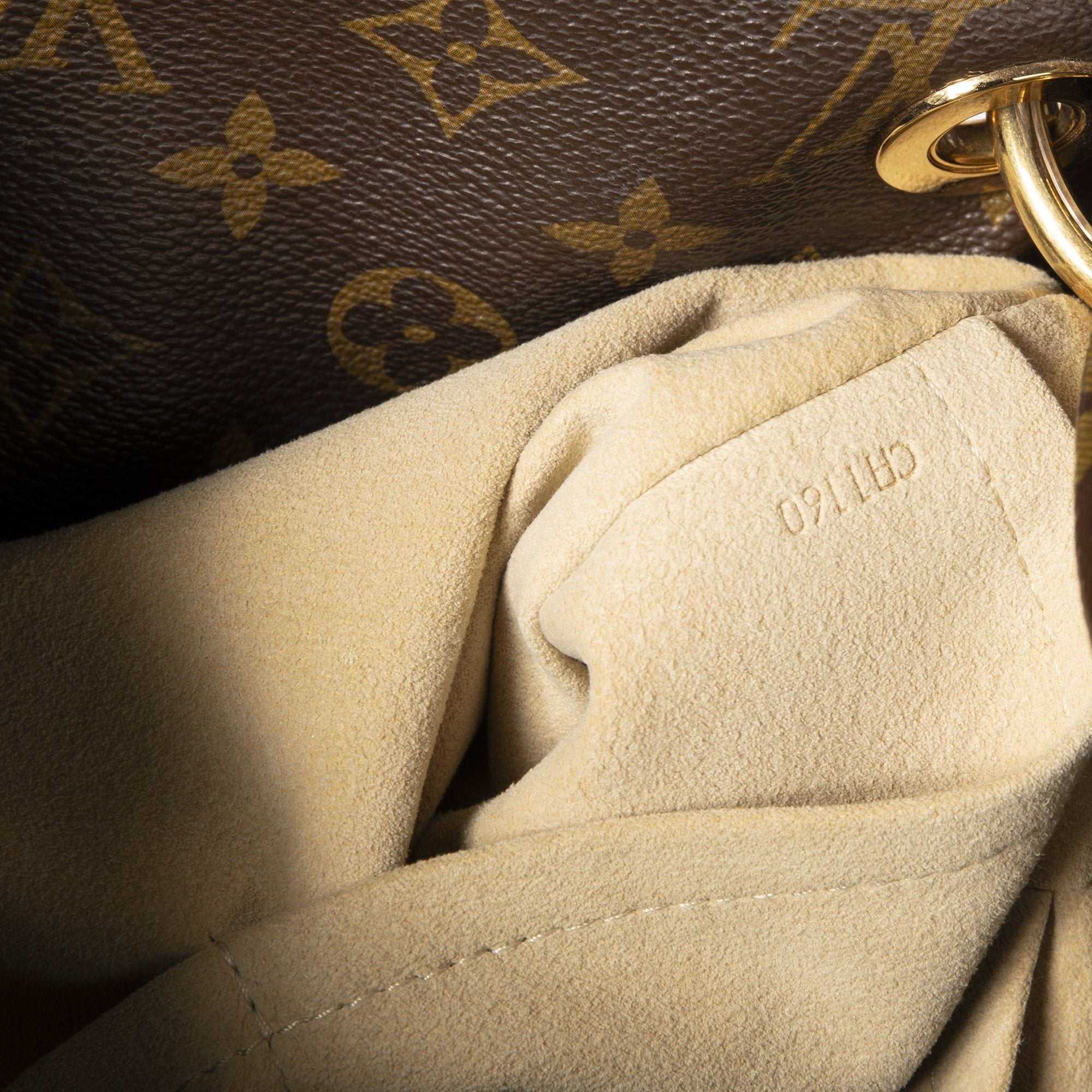 Louis Vuitton Monogram Artsy MM