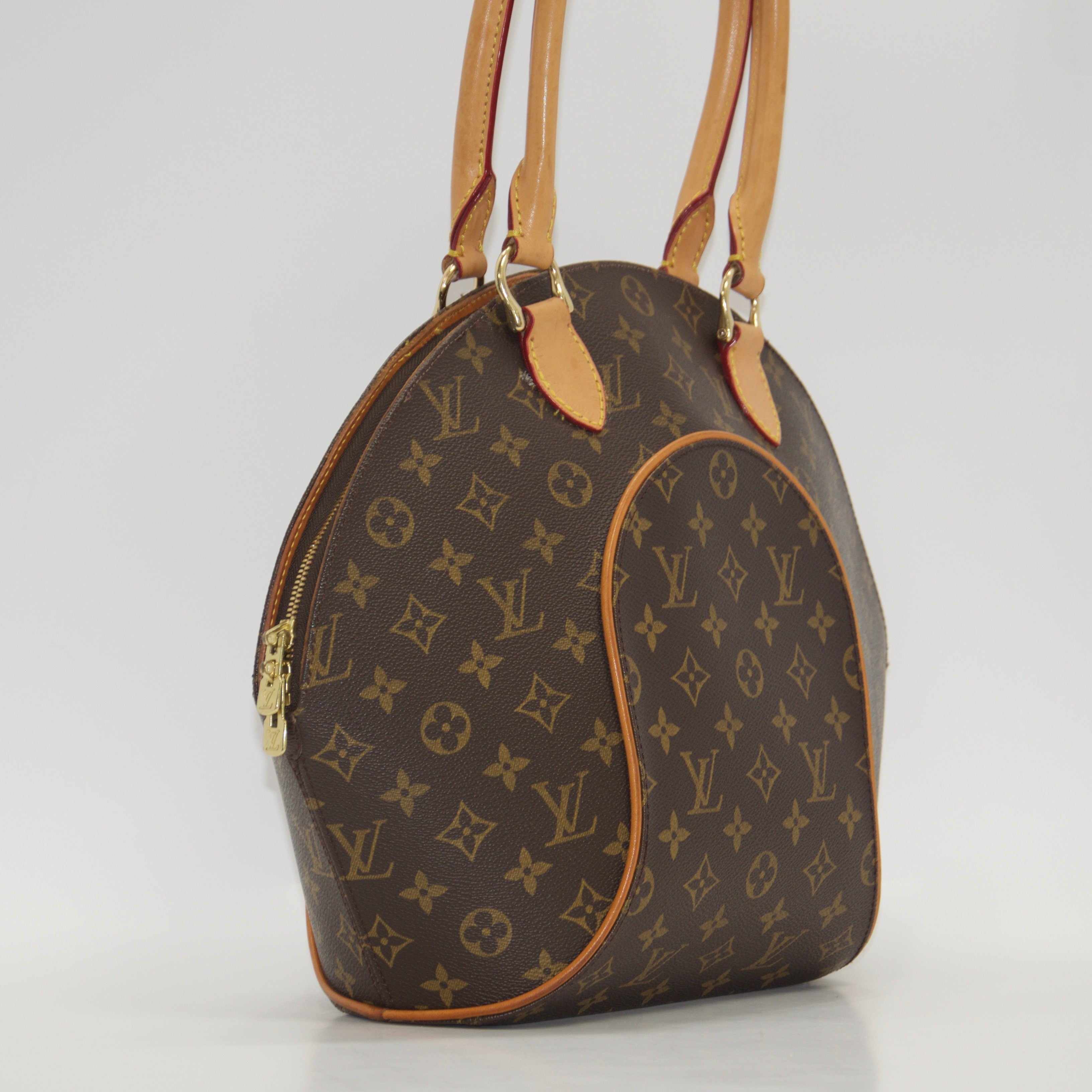Louis Vuitton Monogram Ellipse MM