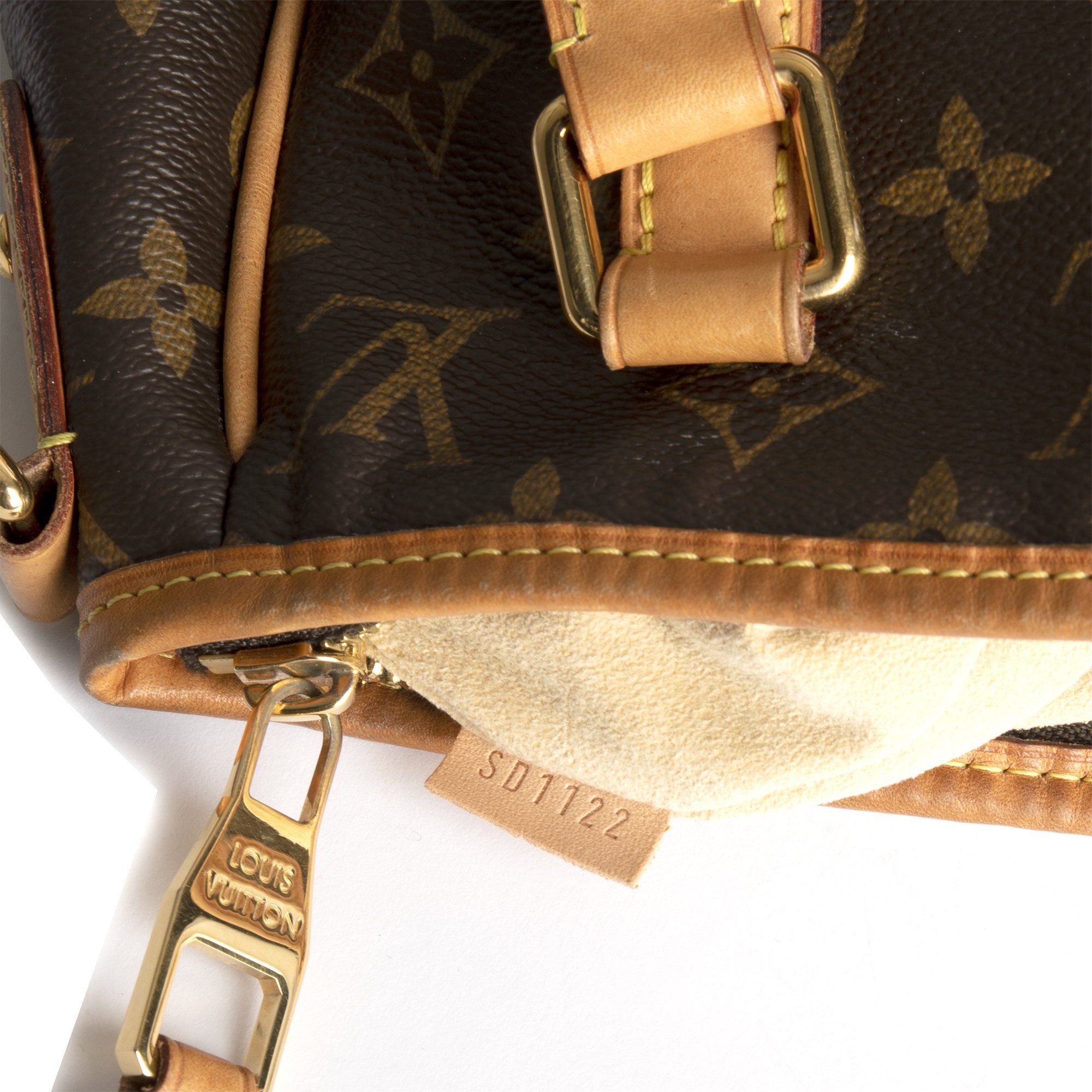 Louis Vuitton Monogram Estrella MM