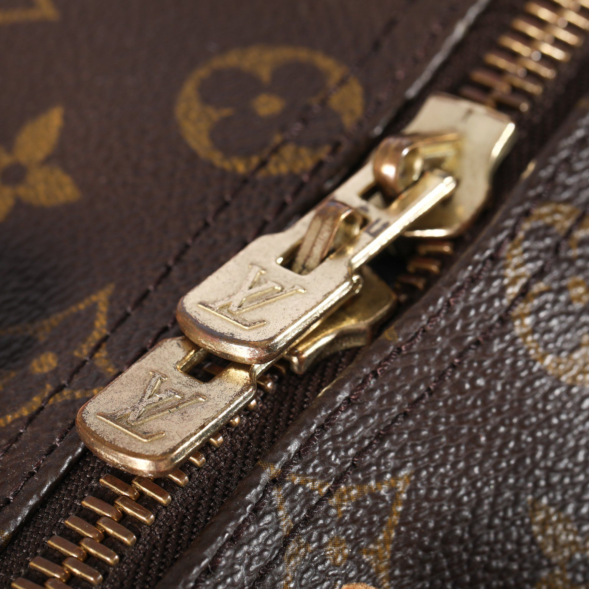 Louis Vuitton Monogram Keepall 55