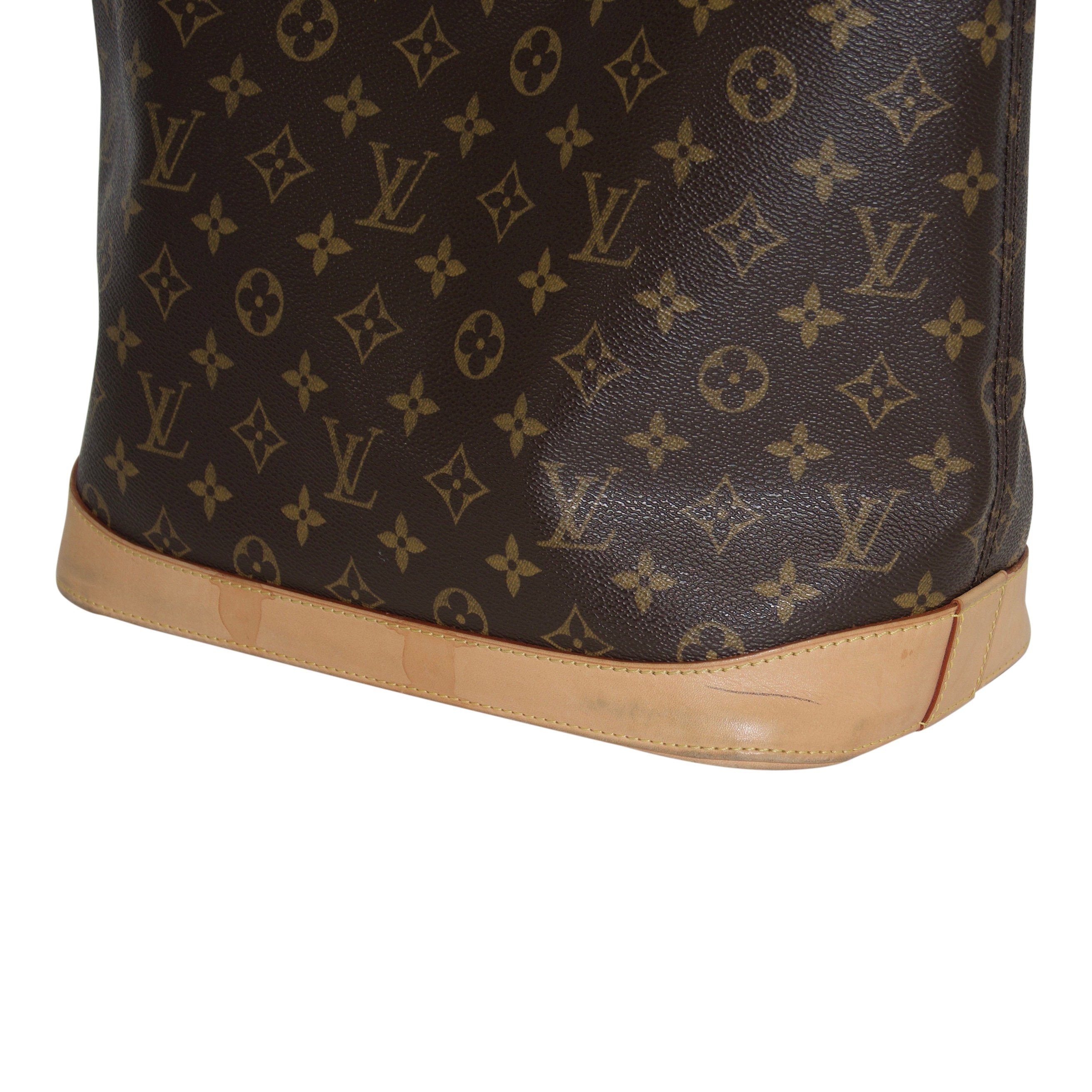 Louis Vuitton Monogram Lockit Vertical