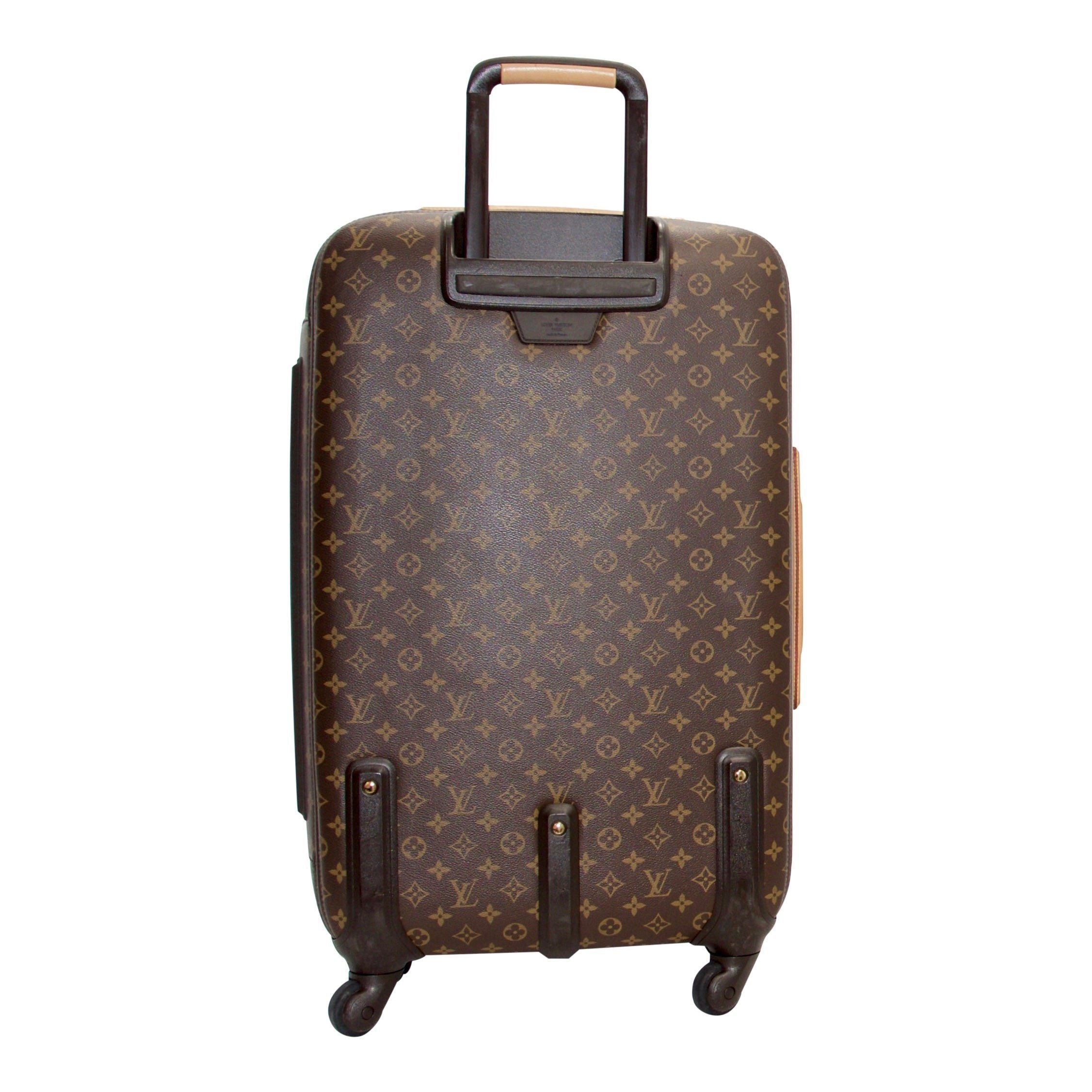 Louis Vuitton Monogram Zephyr 70 Multiwheel Luggage